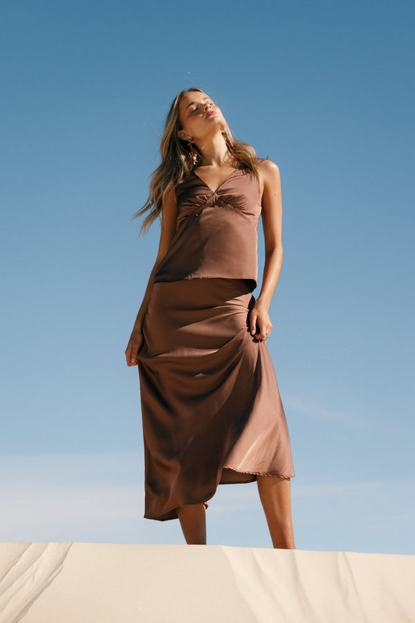 BOTTOMS @Nellie Satin Midi Skirt - Banksia Brown