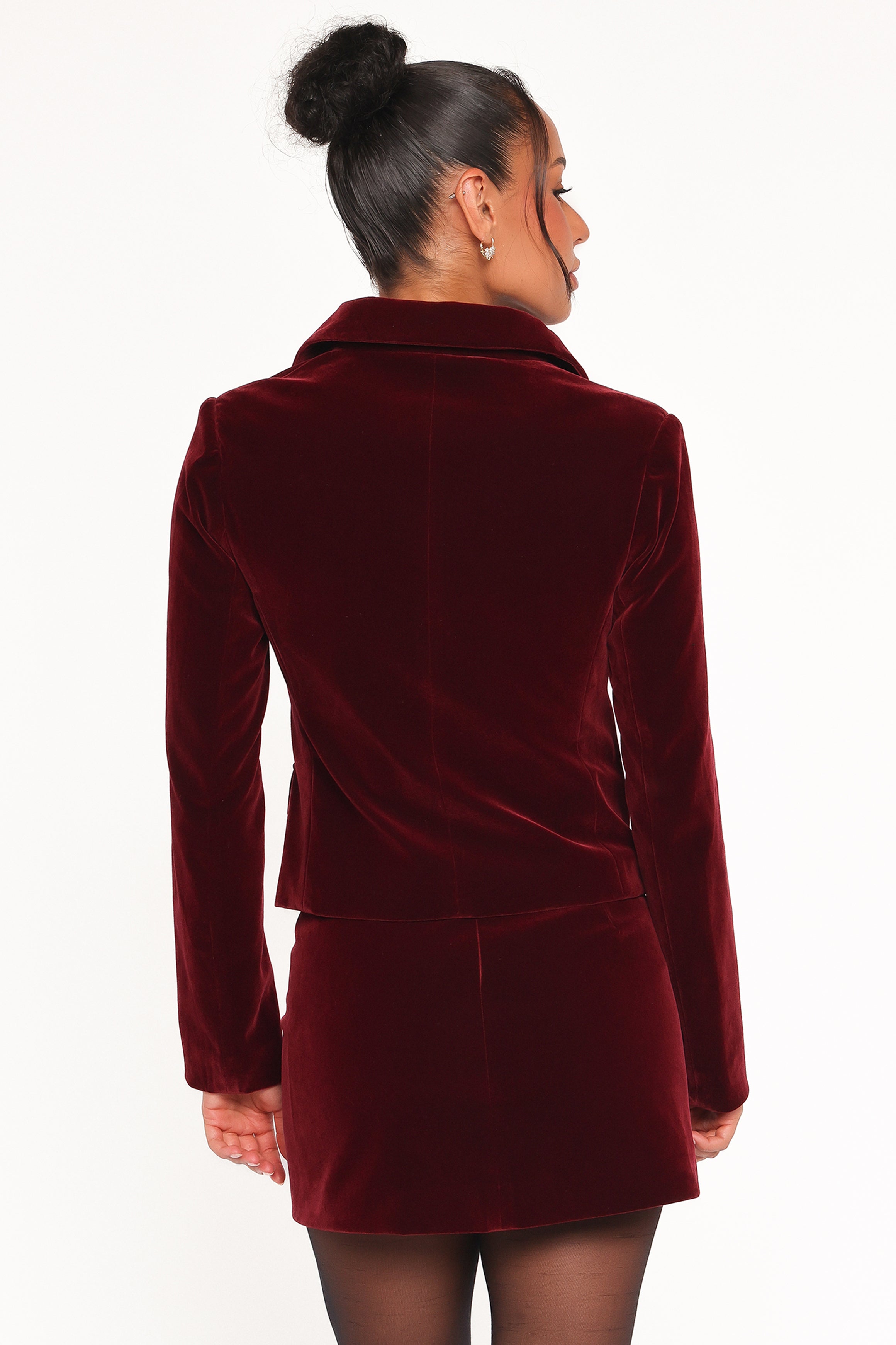 Lainey Velvet Cropped Jacket - Burgundy