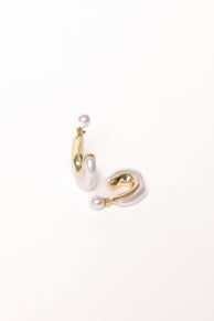 Paola Earrings - Gold/Pearl