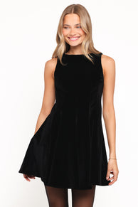 Pearla Mini Dress - Black Velvet