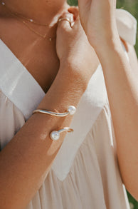 Petra Cuff - Gold/Pearl