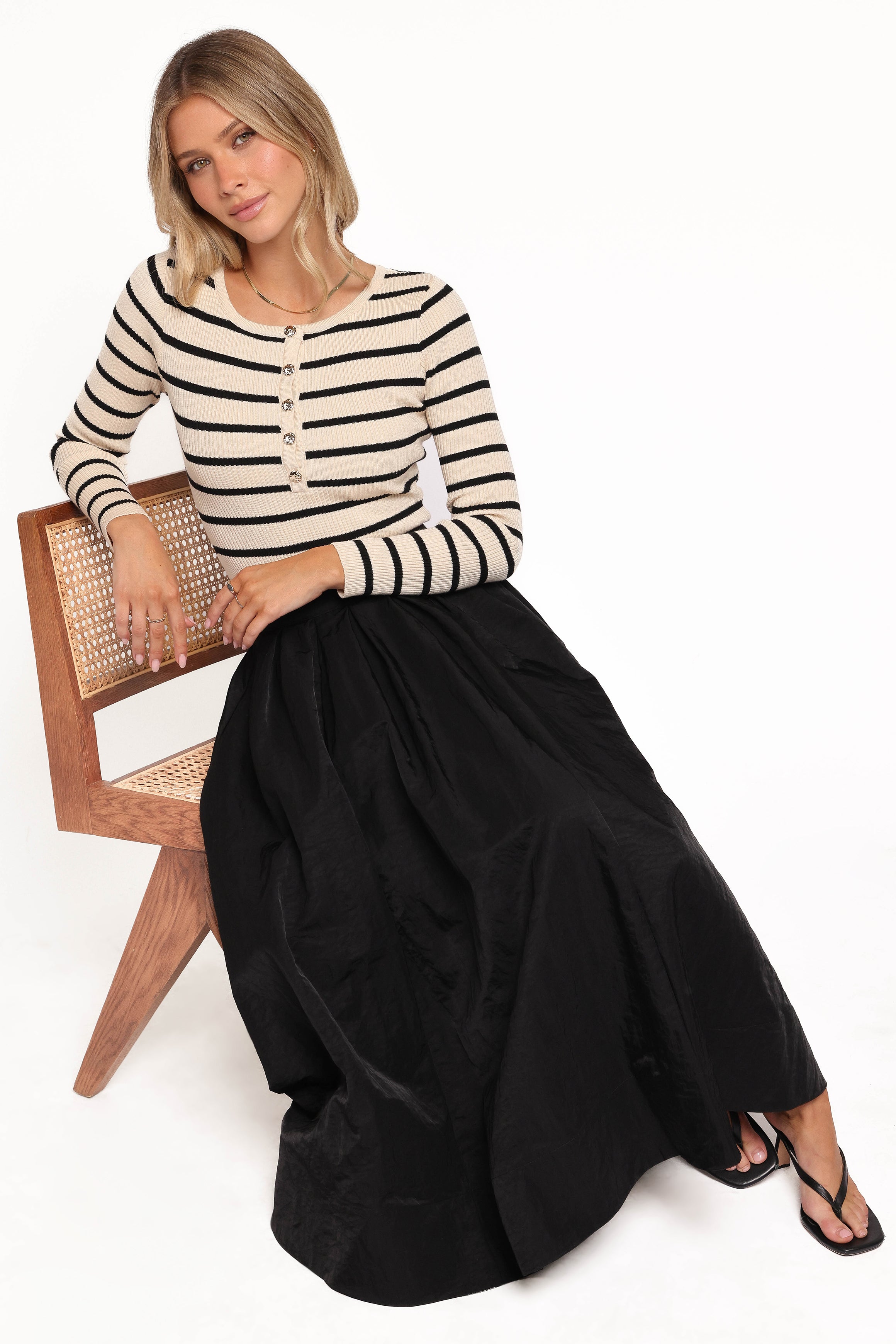 Yuki Circle Skirt - Black