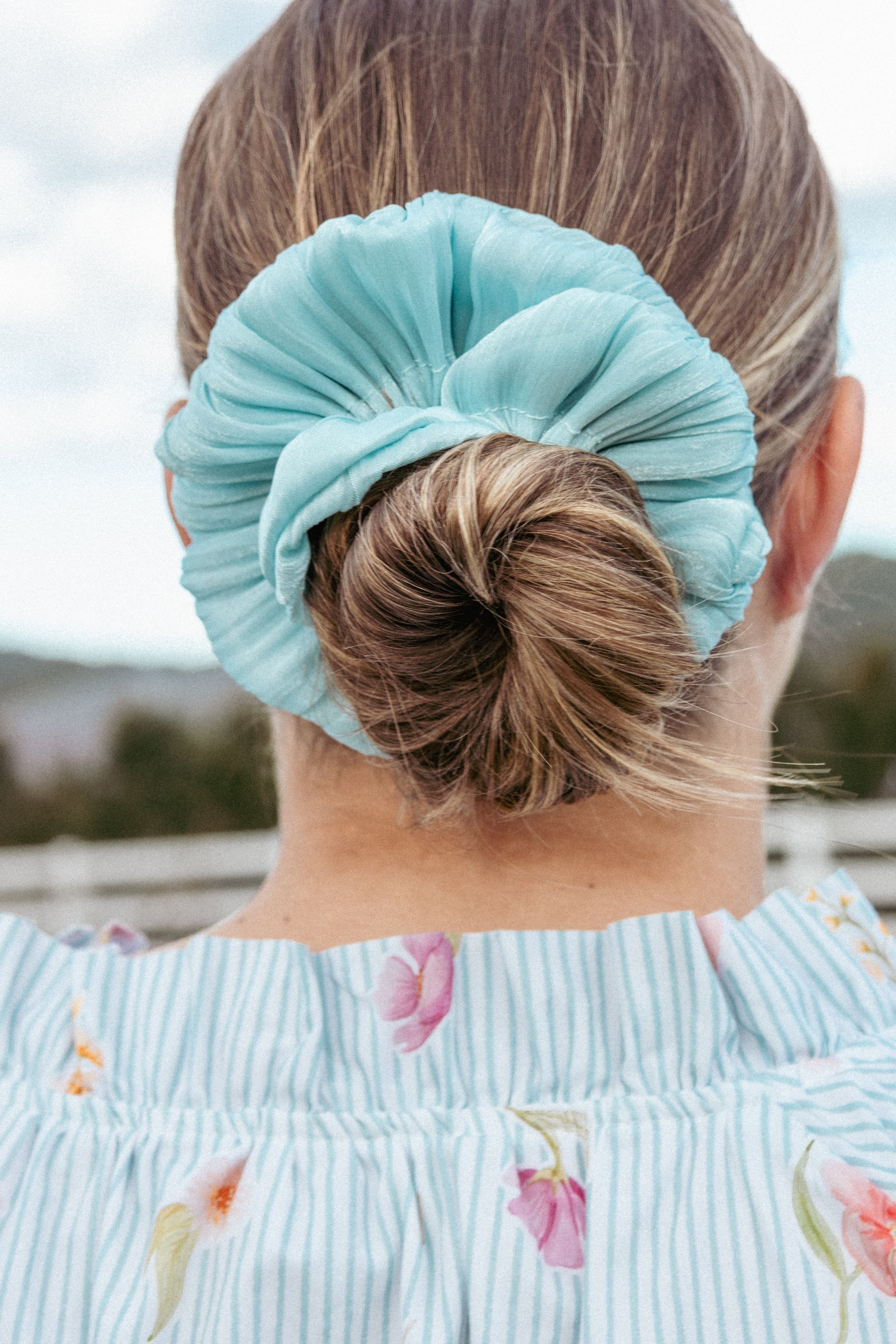 ACCESSORIES Ebony Scrunchie - Blue