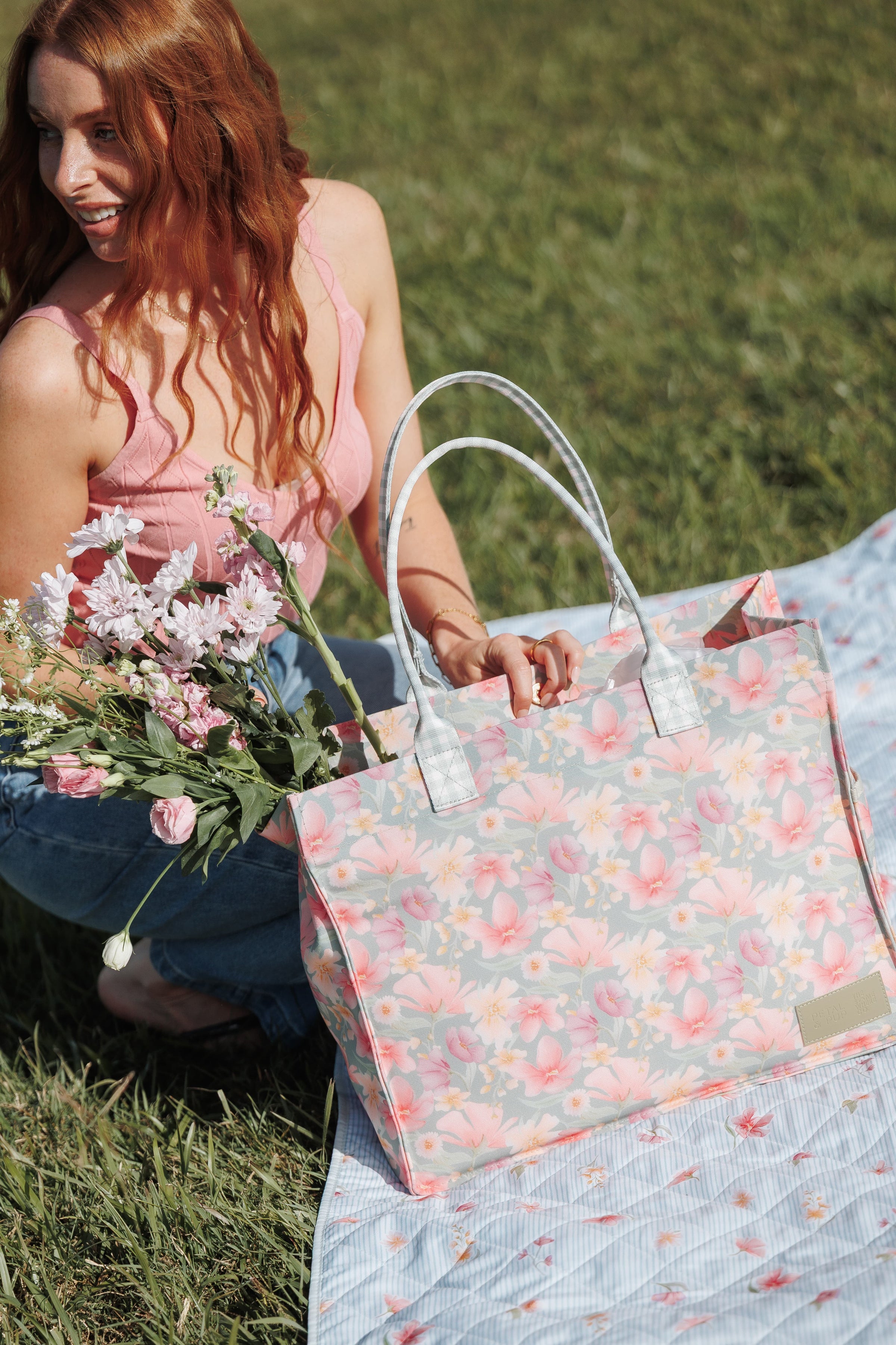 ACCESSORIES Ultimate Tote Bag - Sage Wildflowers