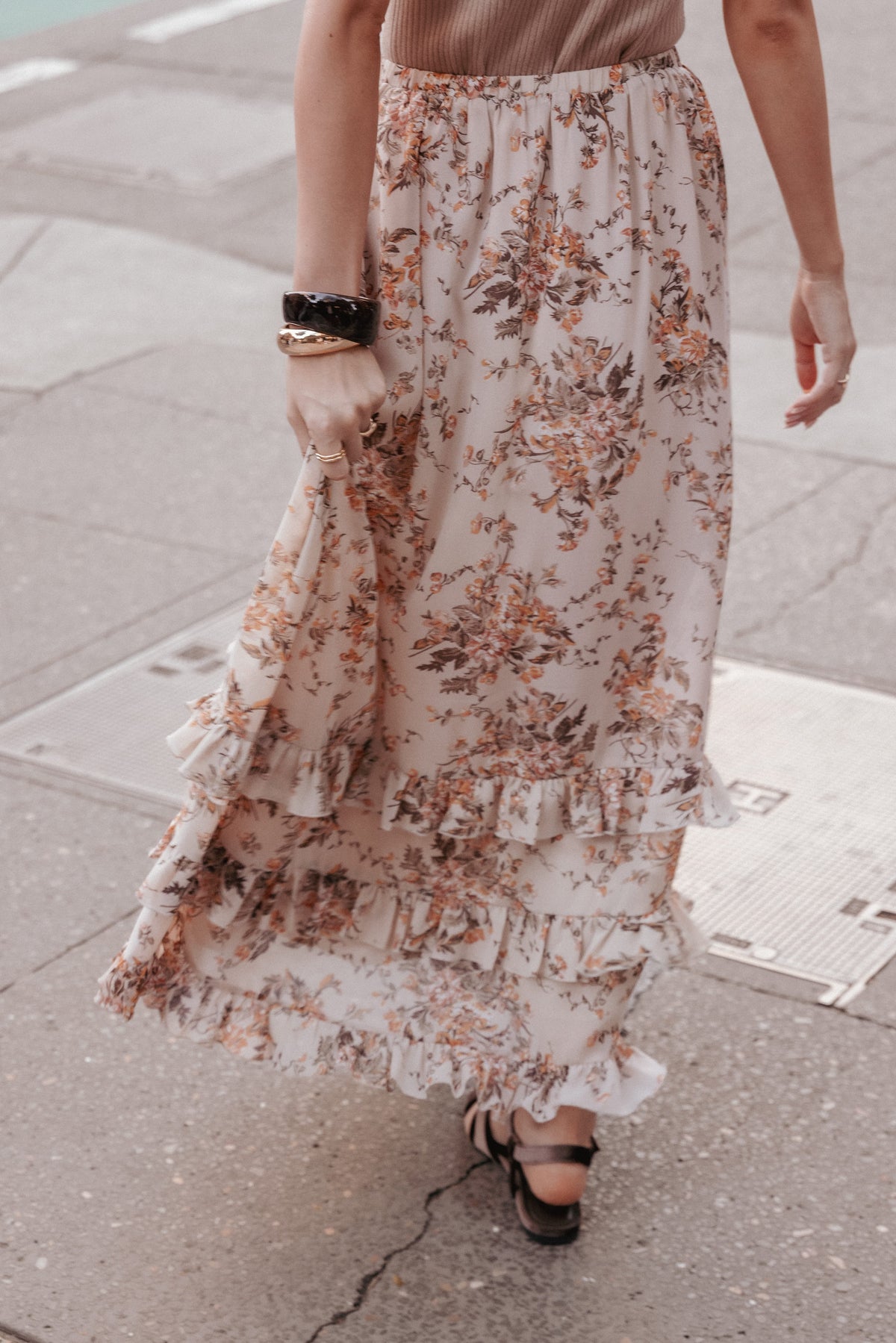 BOTTOMS Kadie Maxi Skirt - Beige Floral