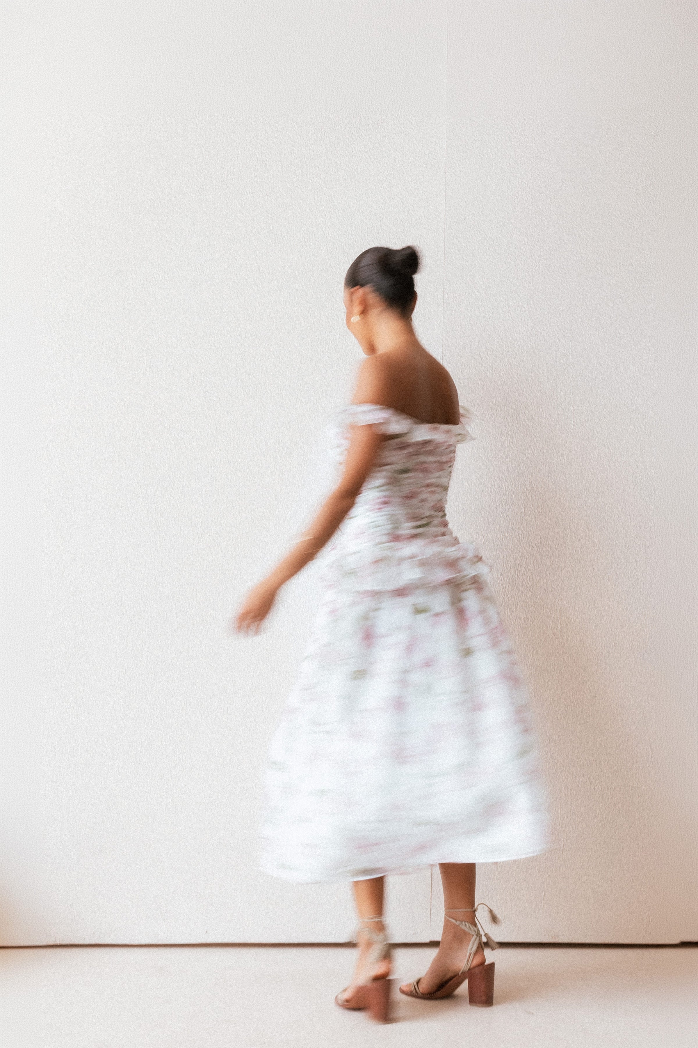 DRESSES Garcia Midi Dress - White Floral