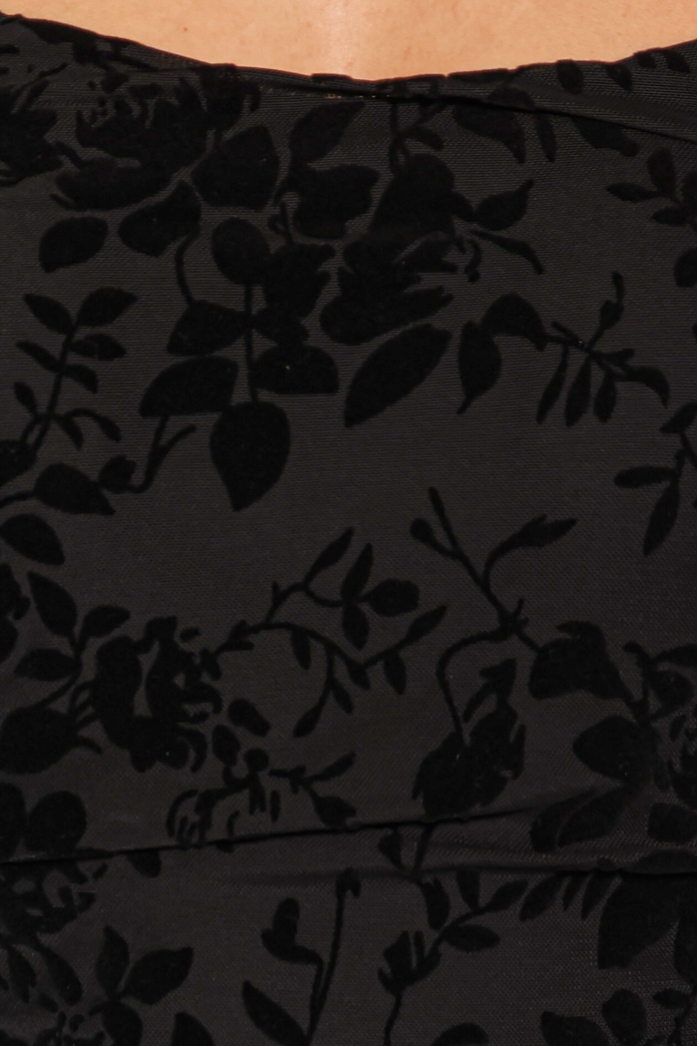 DRESSES Izzie Midi Dress - Black Velvet Floral