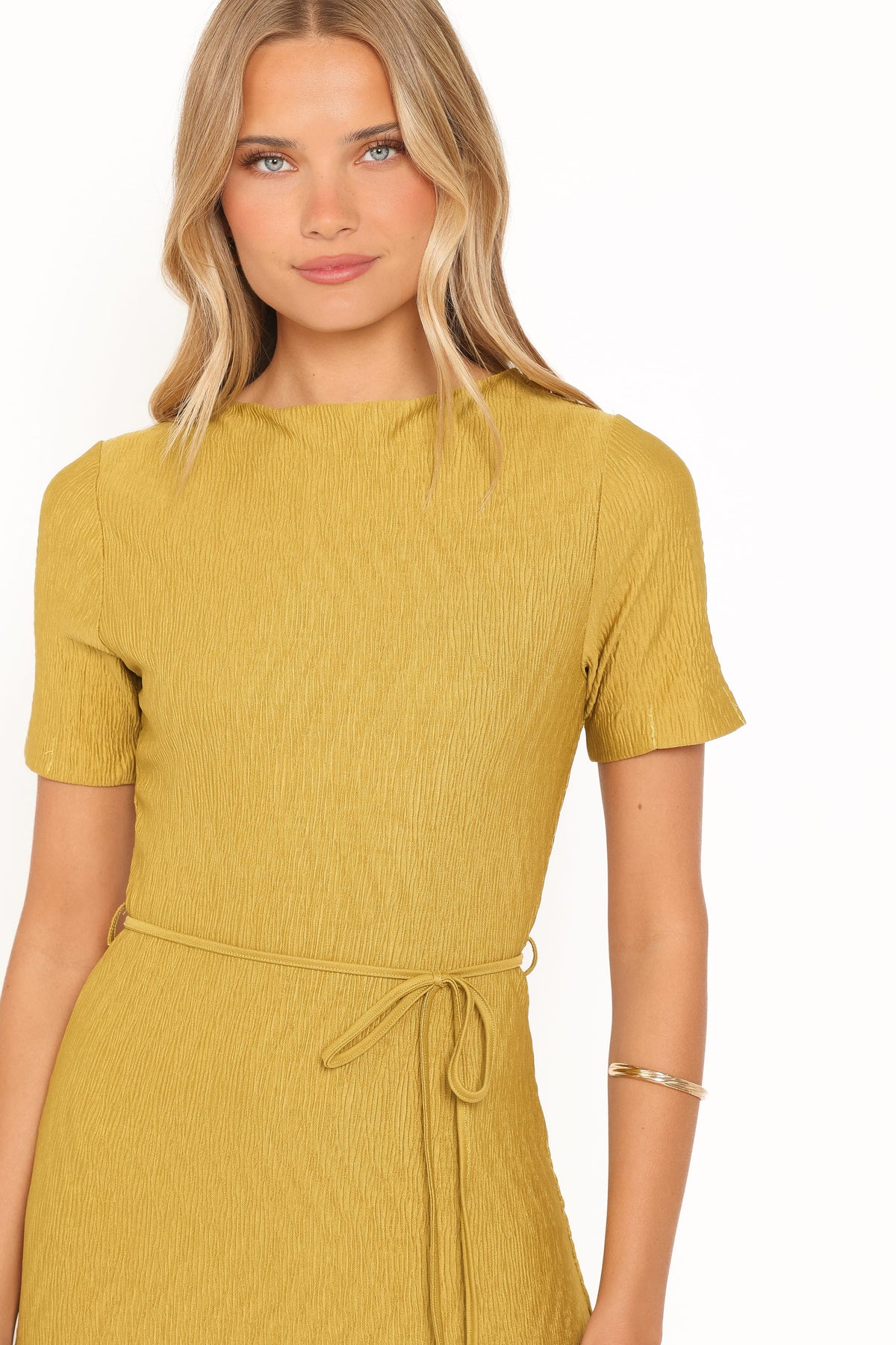 DRESSES Samantha Plisse Maxi Dress - Burnished Gold