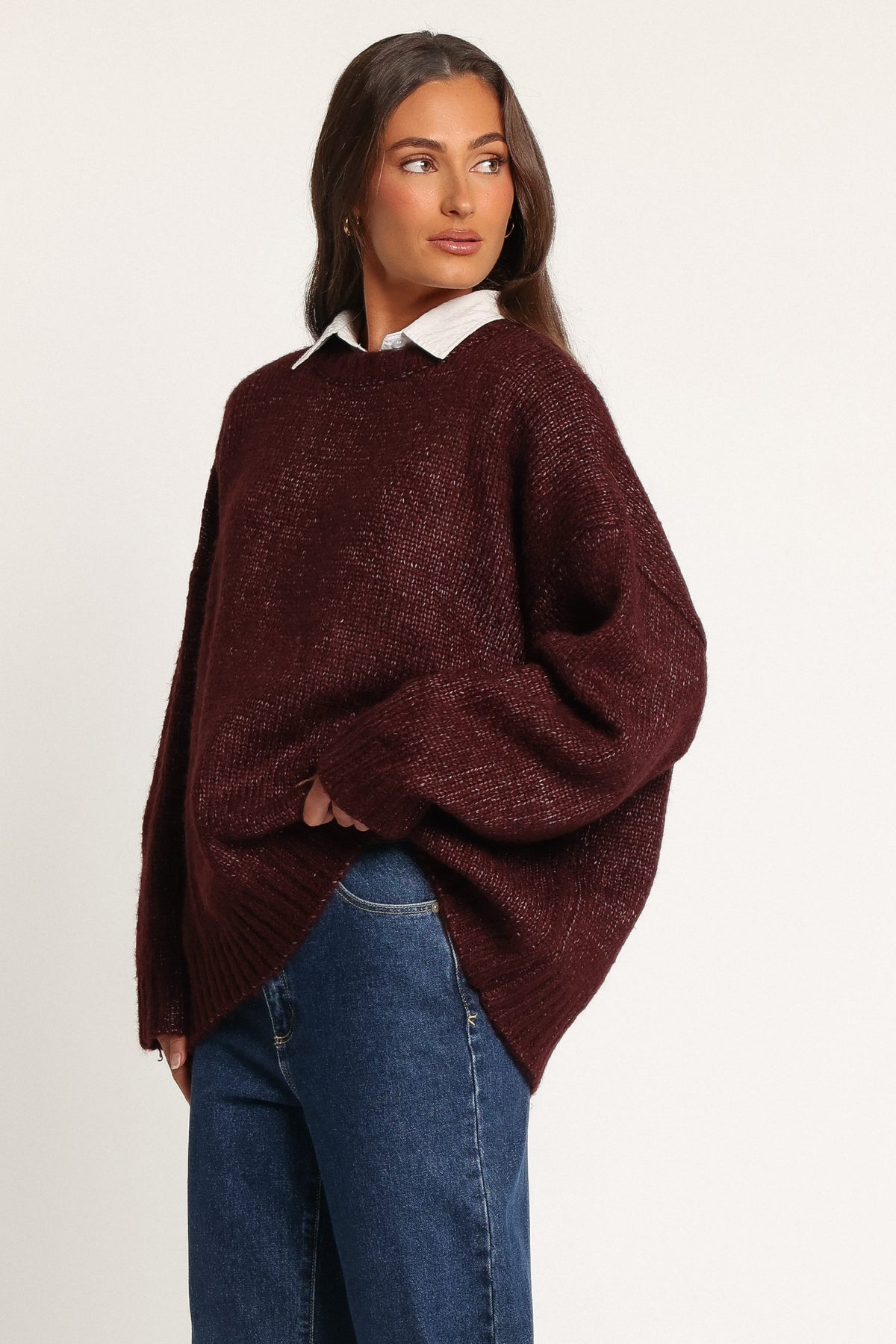 KNITWEAR Lloyd Oversized Crew Knit Sweater - Burgundy