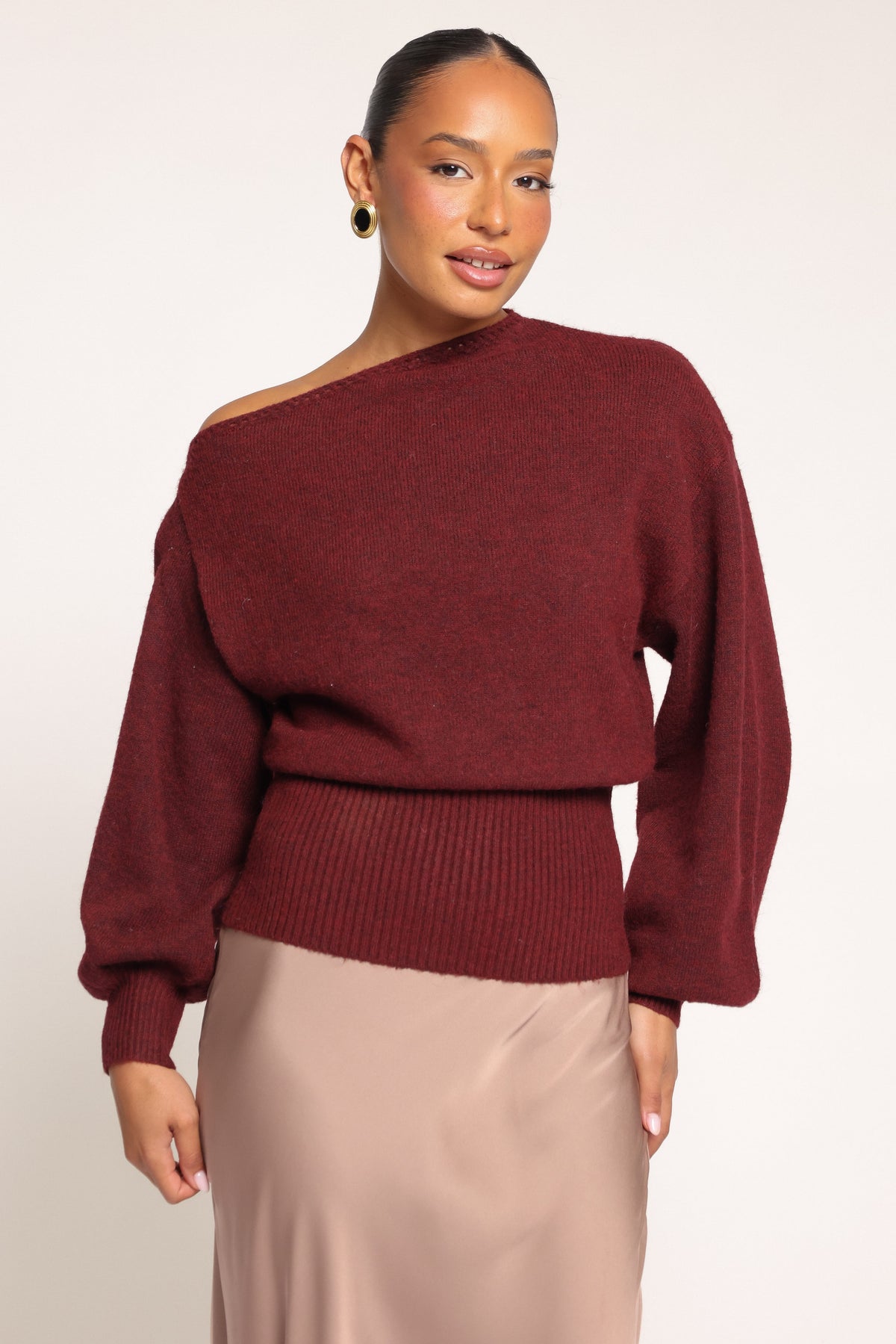 KNITWEAR Zinnia Off Shoulder Sweater - Burgundy