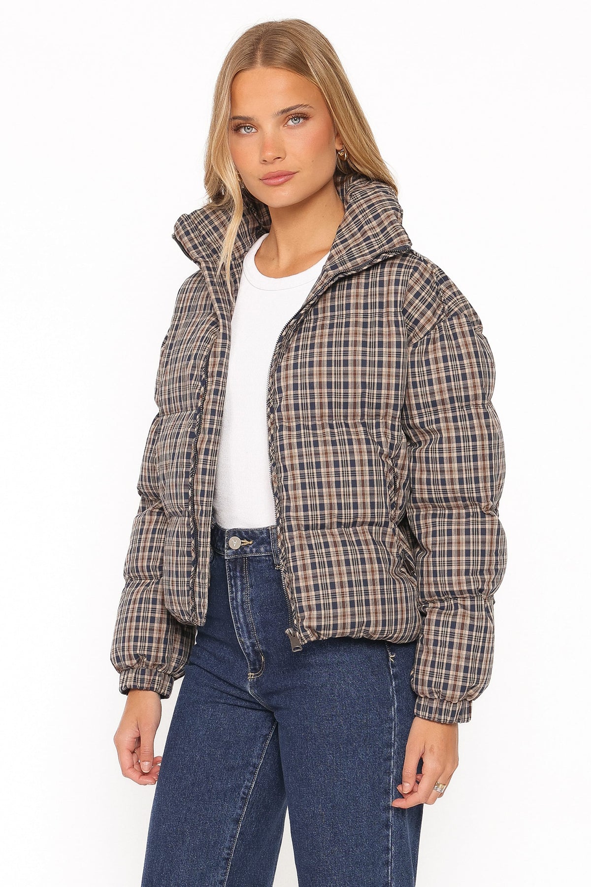 OUTERWEAR Chester Puffer Jacket - Brown Plaid