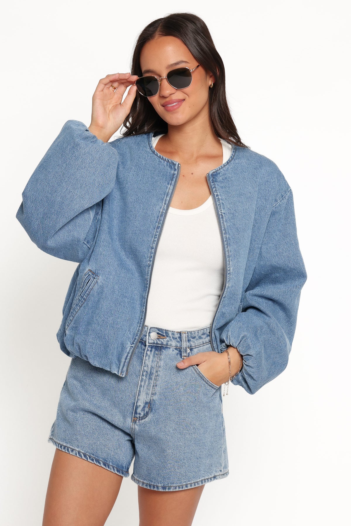 OUTERWEAR Elisa Cropped Bomber - Medium Wash Denim