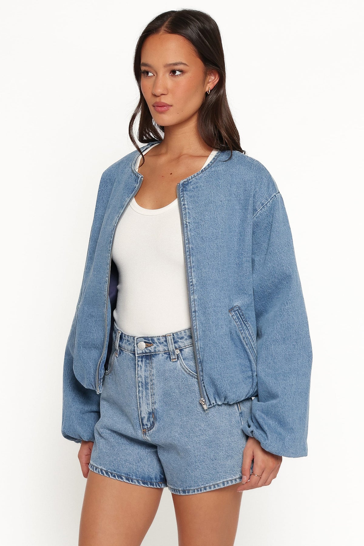 OUTERWEAR Elisa Cropped Bomber - Medium Wash Denim