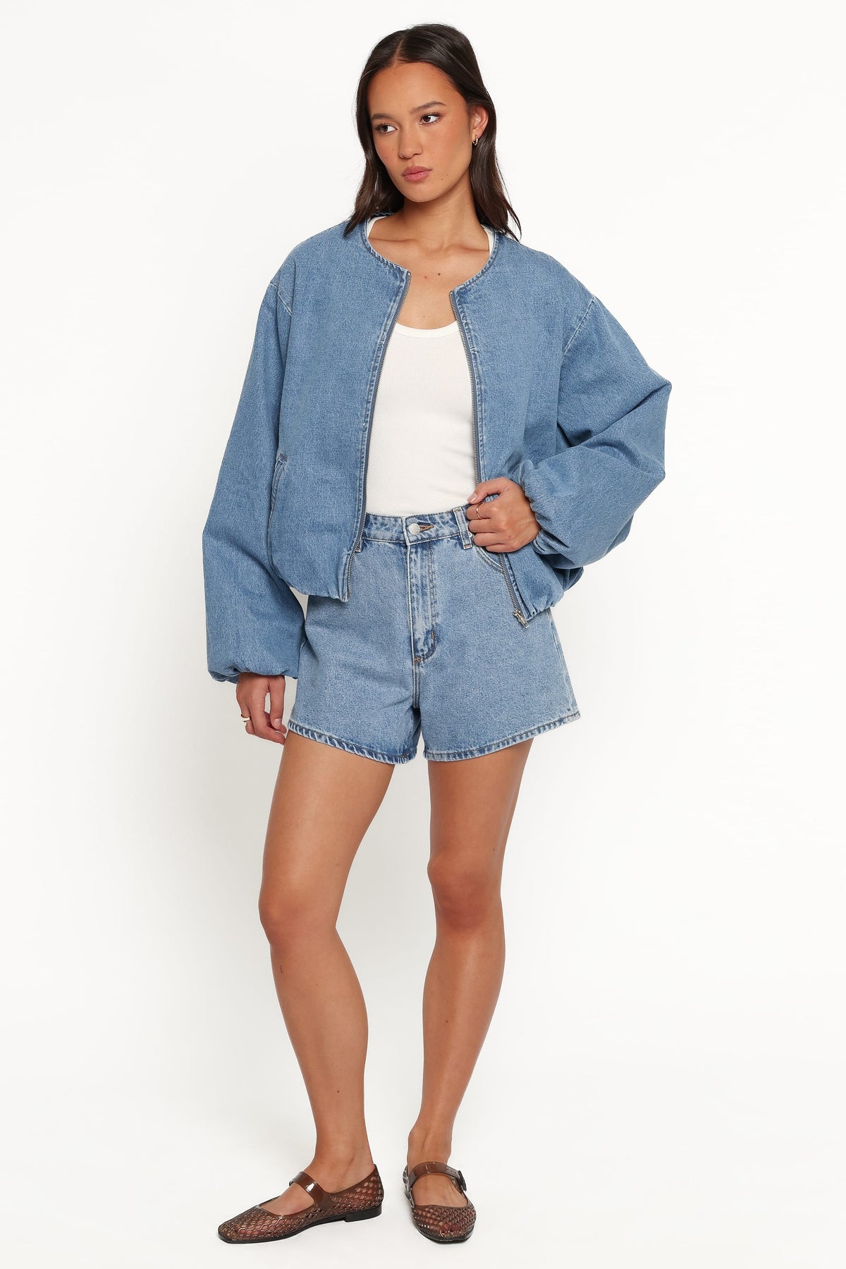 OUTERWEAR Elisa Cropped Bomber - Medium Wash Denim