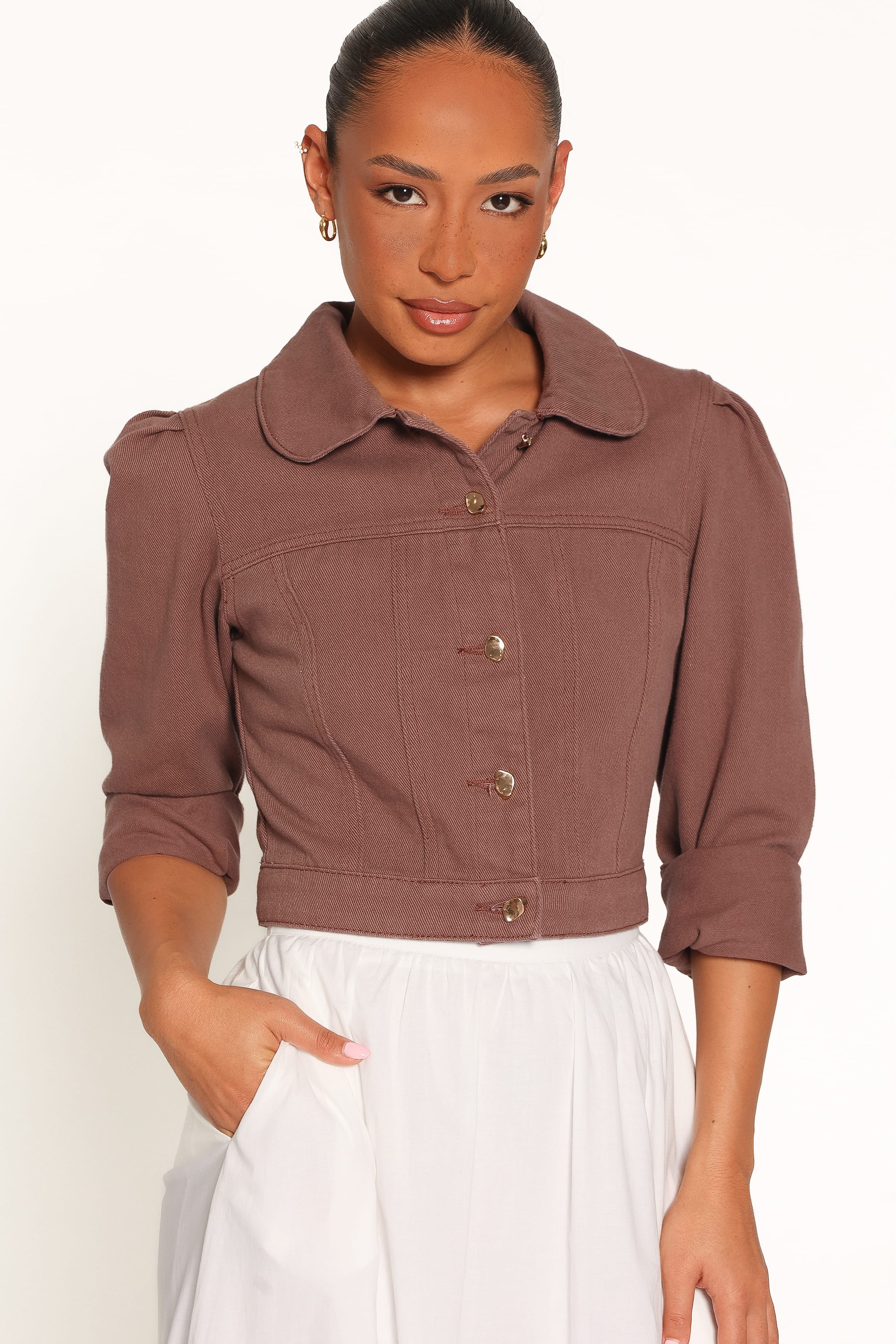 OUTERWEAR Faven Cropped Denim Jacket - Chocolate Brown