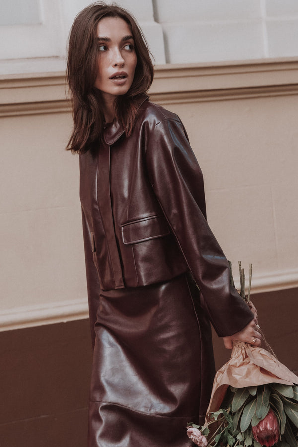 OUTERWEAR Haylie Crop Faux Leather Jacket - Burgundy