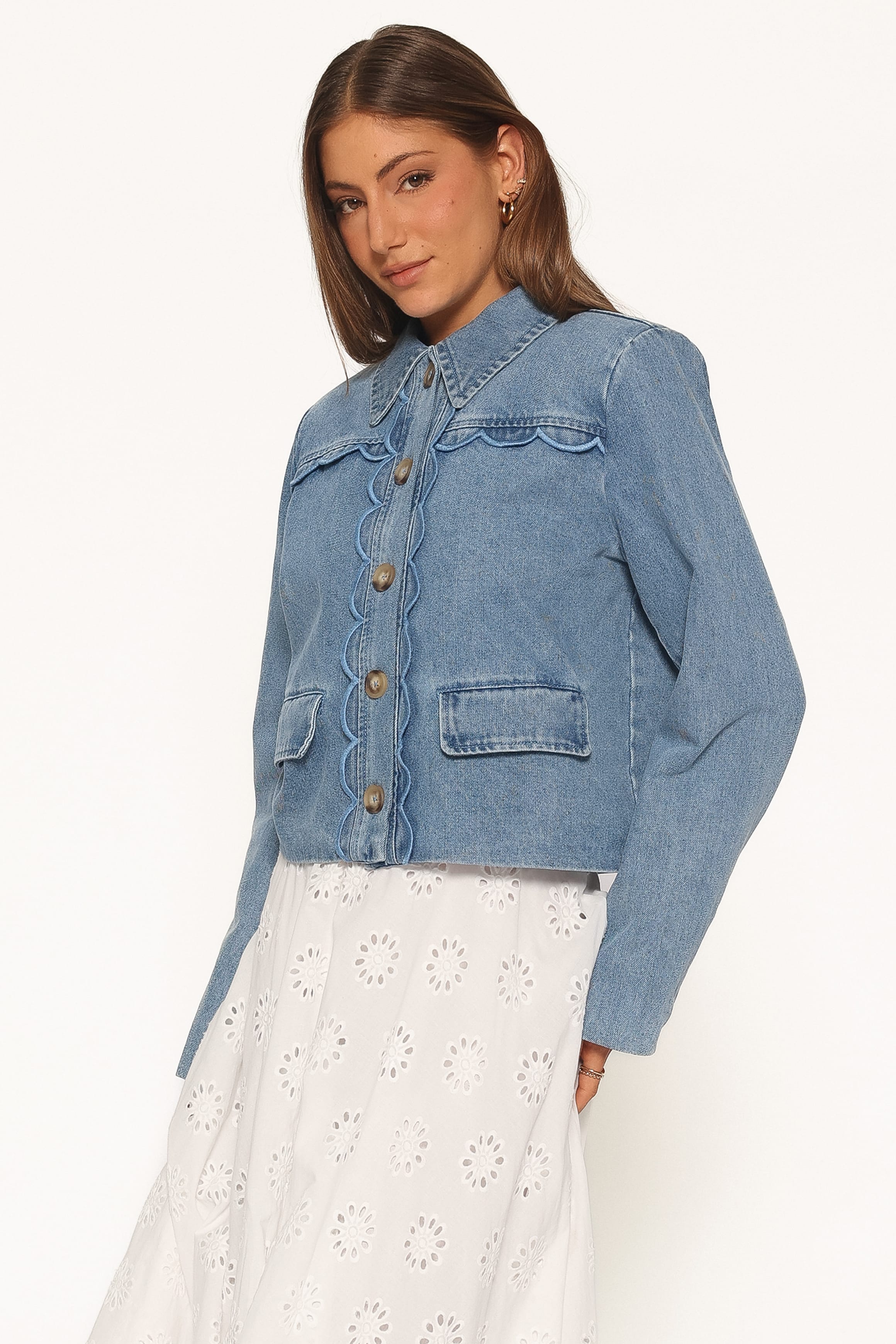 OUTERWEAR Heidi Scallop Trim Denim Jacket - Medium Wash