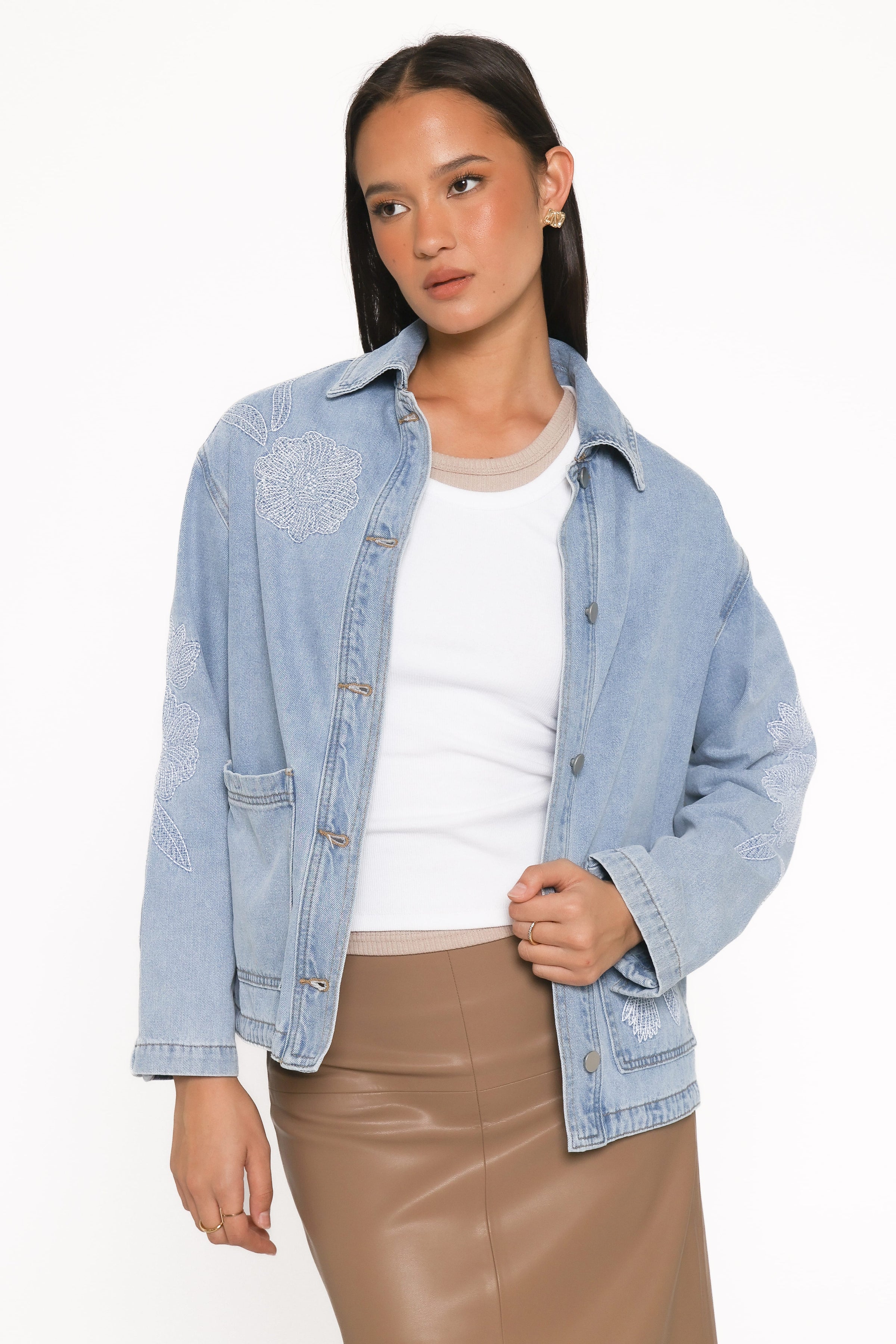 OUTERWEAR Mora Embroidered Denim Shacket - Light Wash