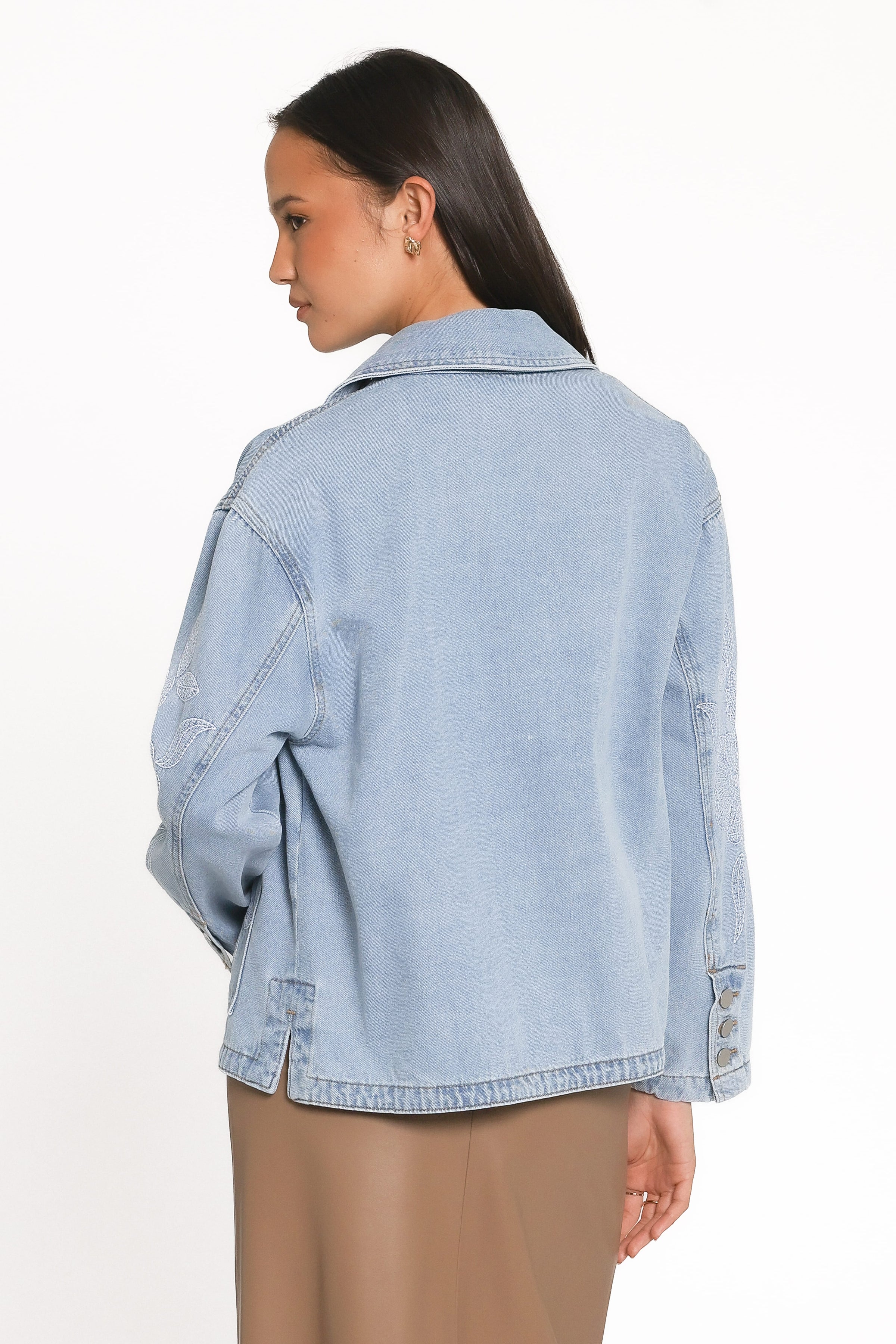 OUTERWEAR Mora Embroidered Denim Shacket - Light Wash