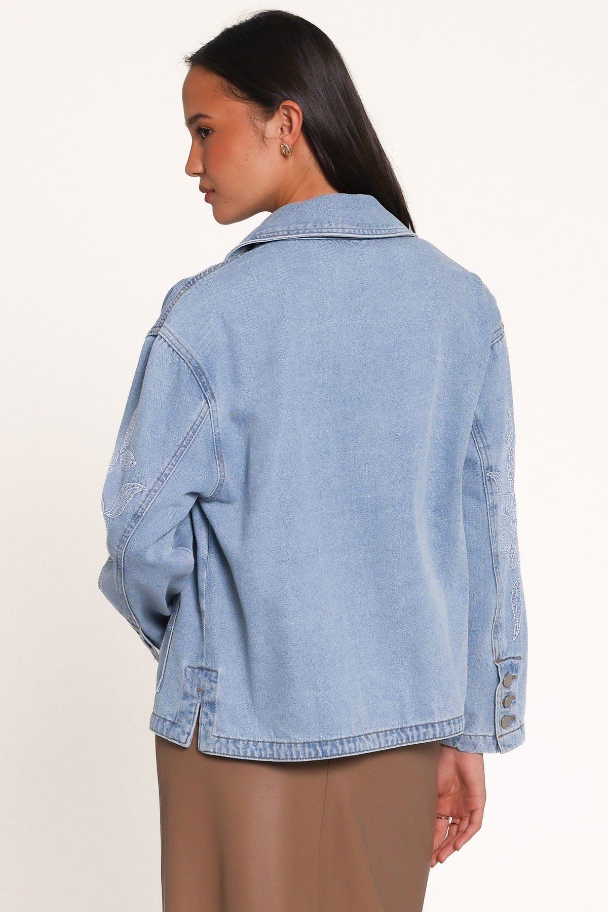 OUTERWEAR Mora Embroidered Denim Shacket - Light Wash