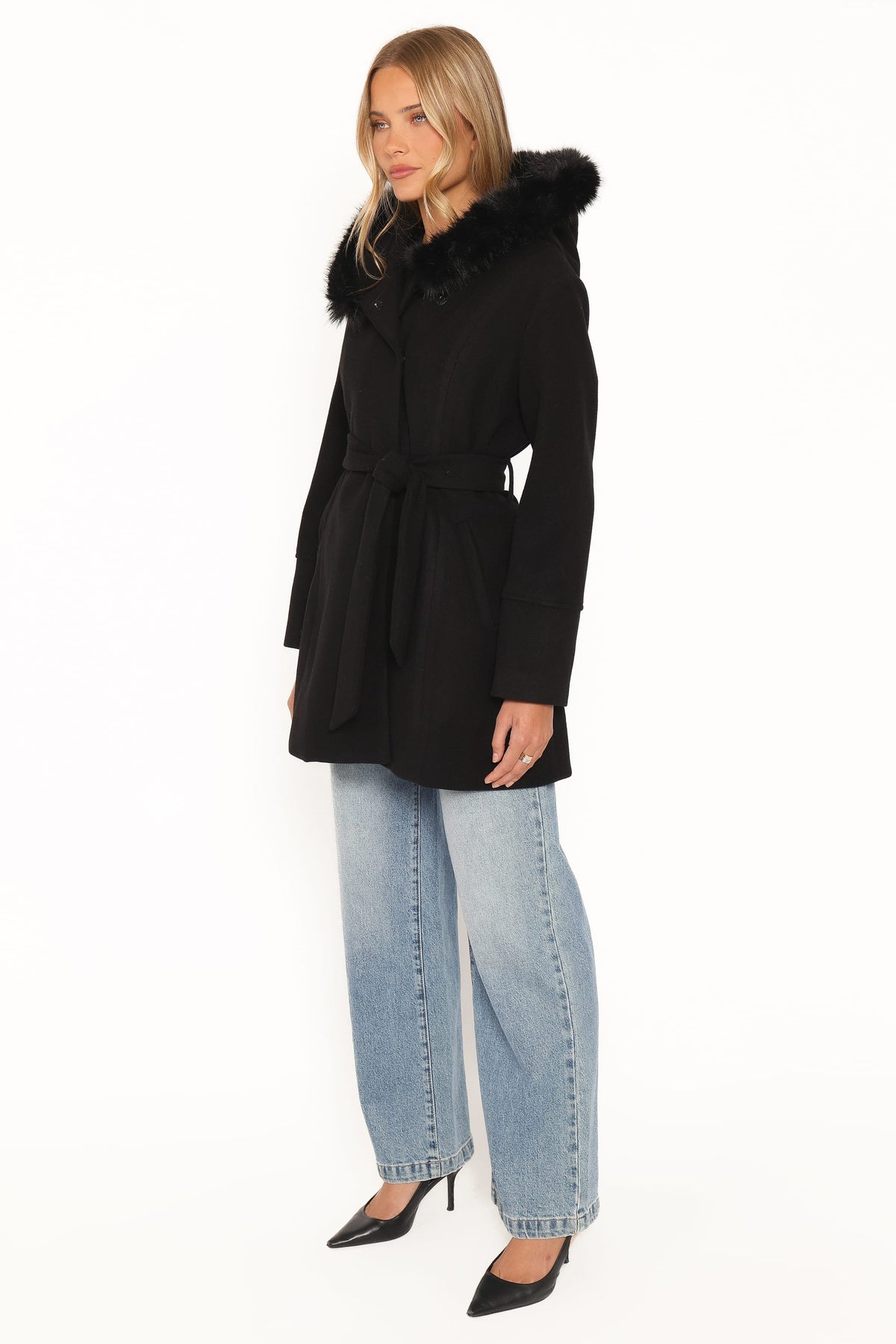 OUTERWEAR Remira Fit And Flare Coat - Black