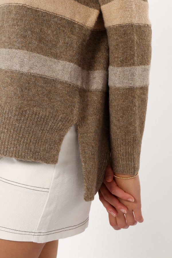 KNITWEAR @Esther Stripe Knit Sweater - Brown