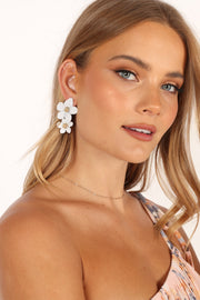 Petal and Pup USA ACCESSORIES Alexa Flower Earrings - White One Size