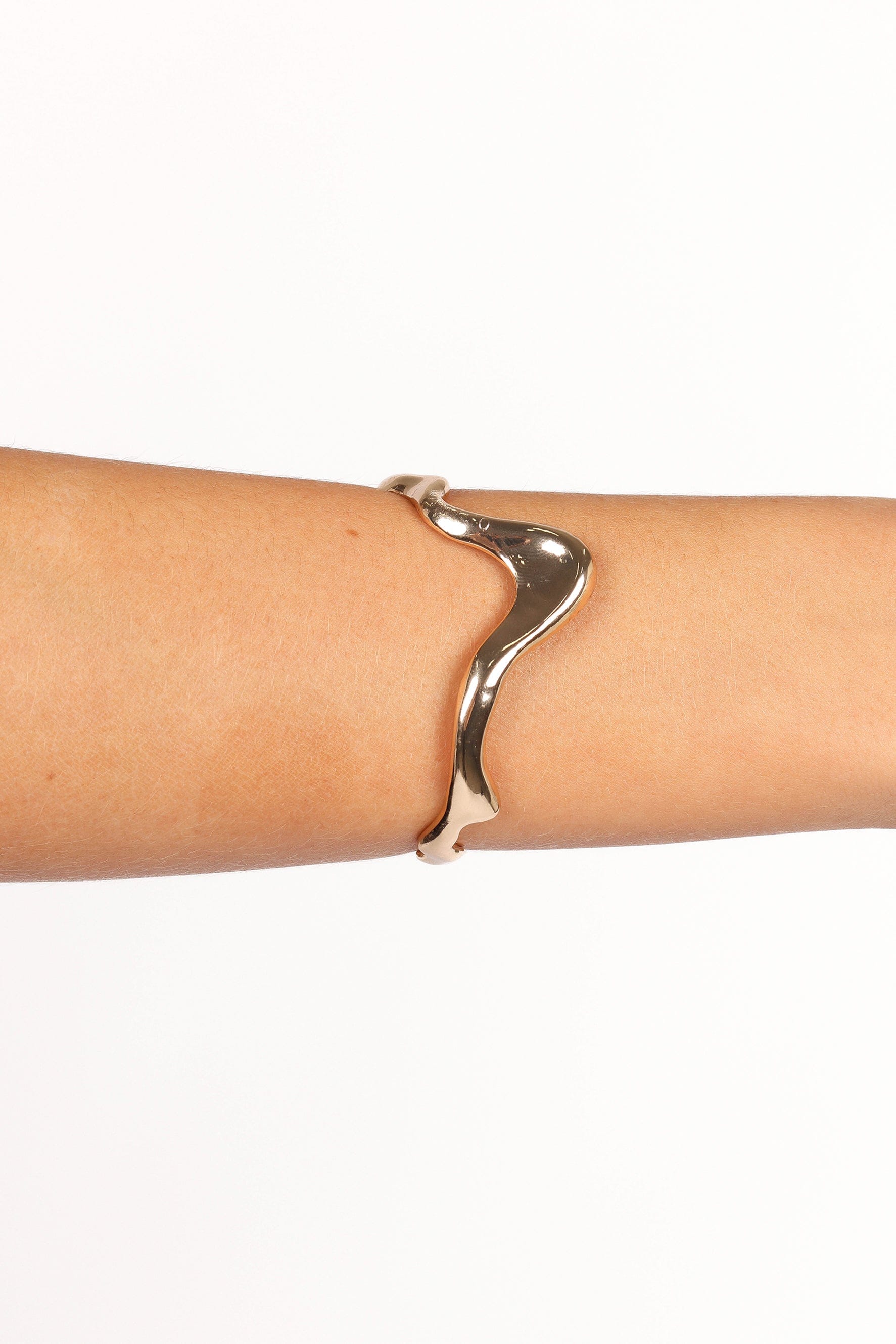 Petal and Pup USA ACCESSORIES Allison Bracelet - Gold One Size