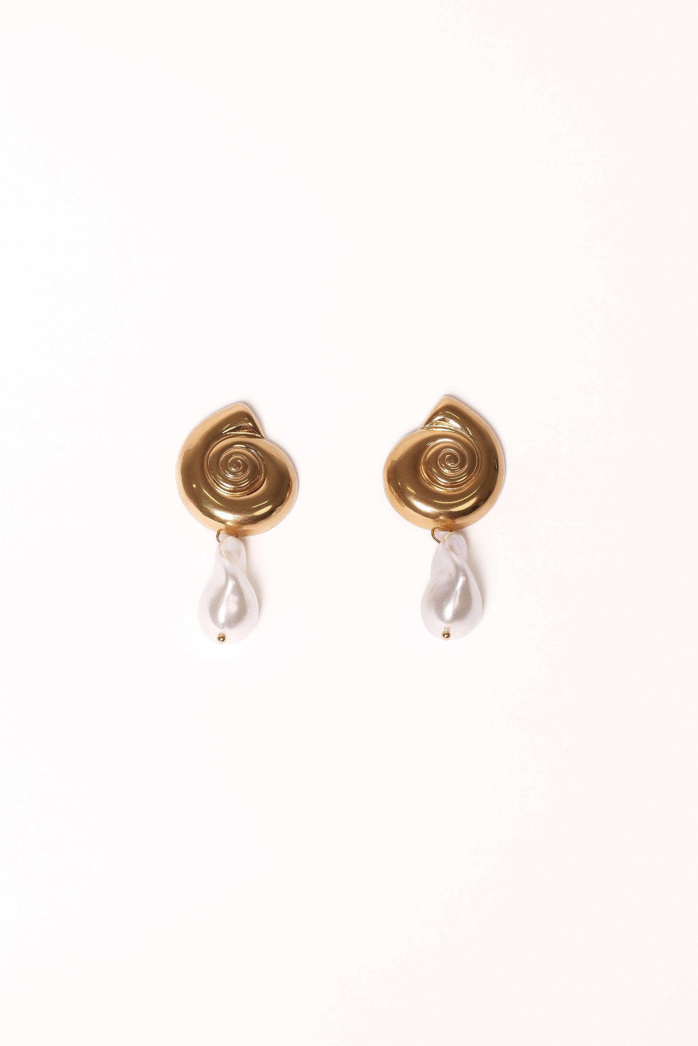 Petal and Pup USA ACCESSORIES Esperanza Earrings - Gold/Pearl One Size