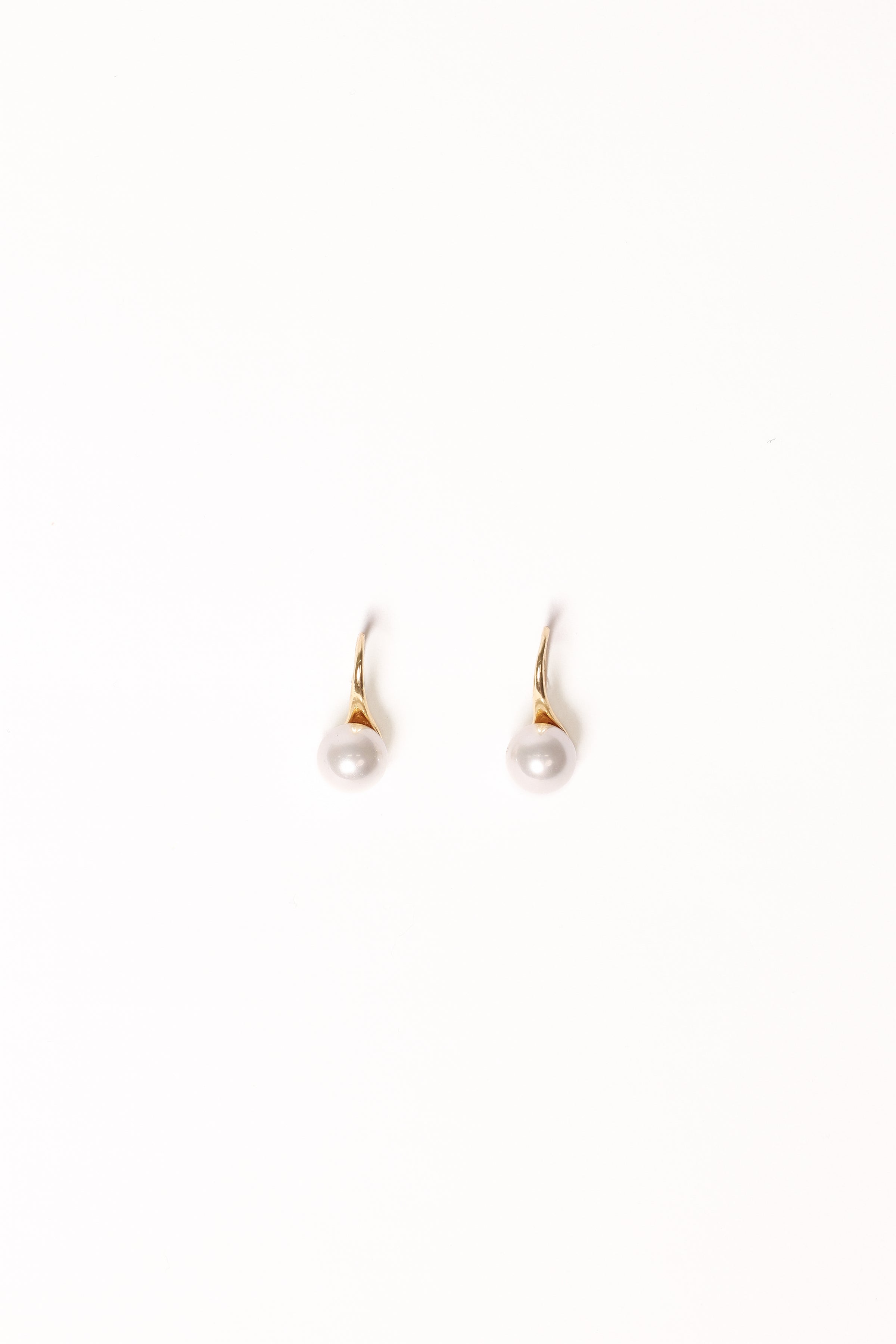 Petal and Pup USA ACCESSORIES Finley Earrings - Gold/Pearl One Size
