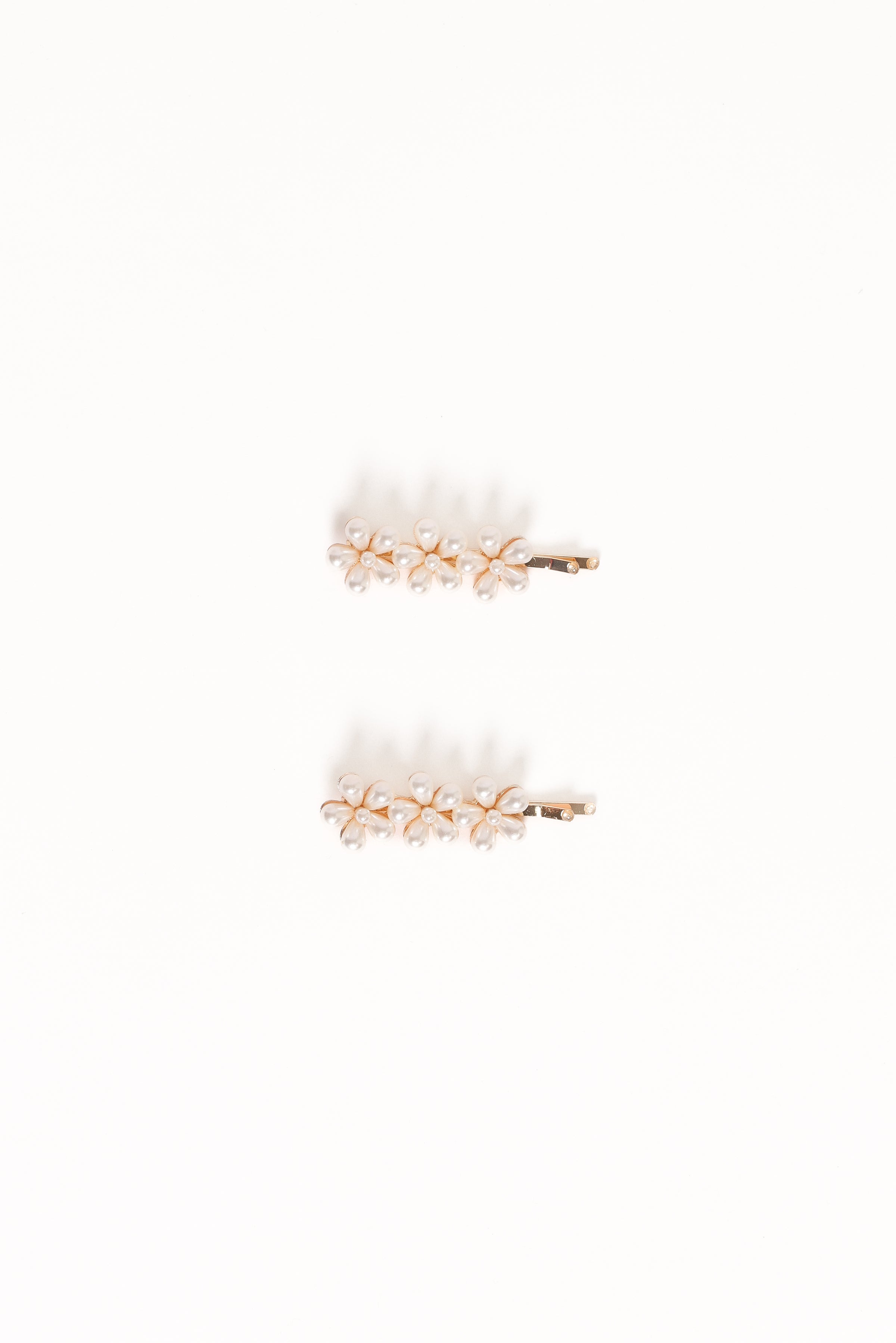 Petal and Pup USA ACCESSORIES Isabella Hair Clip Set - Pearl One Size