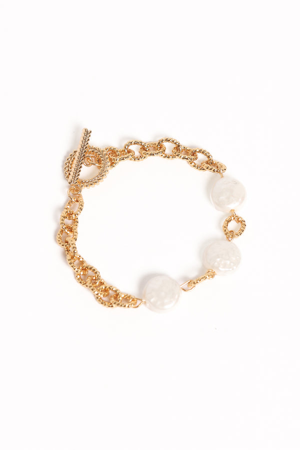 Petal and Pup USA ACCESSORIES Kai Bracelet - Gold/Pearl One Size