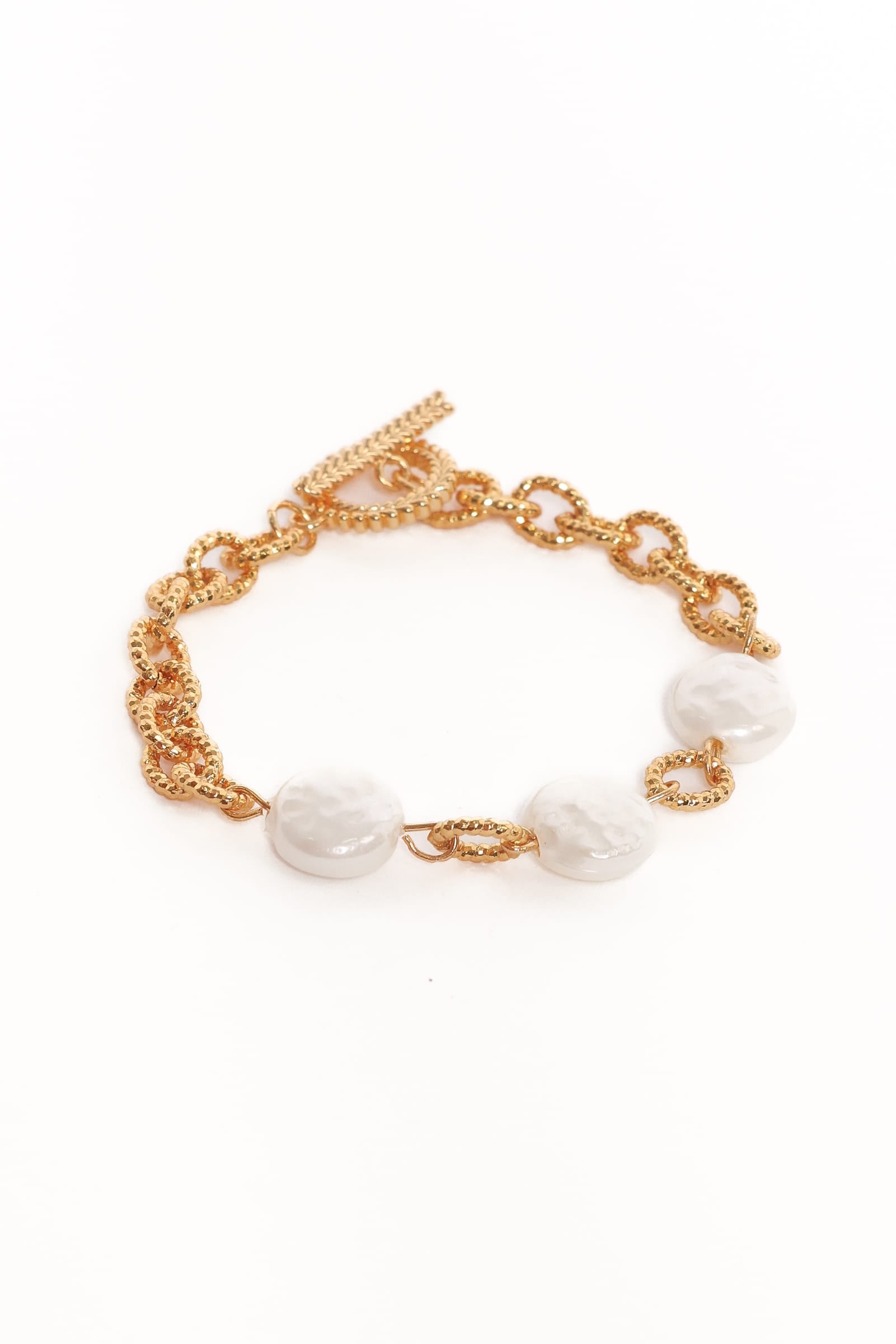 Petal and Pup USA ACCESSORIES Kai Bracelet - Gold/Pearl One Size
