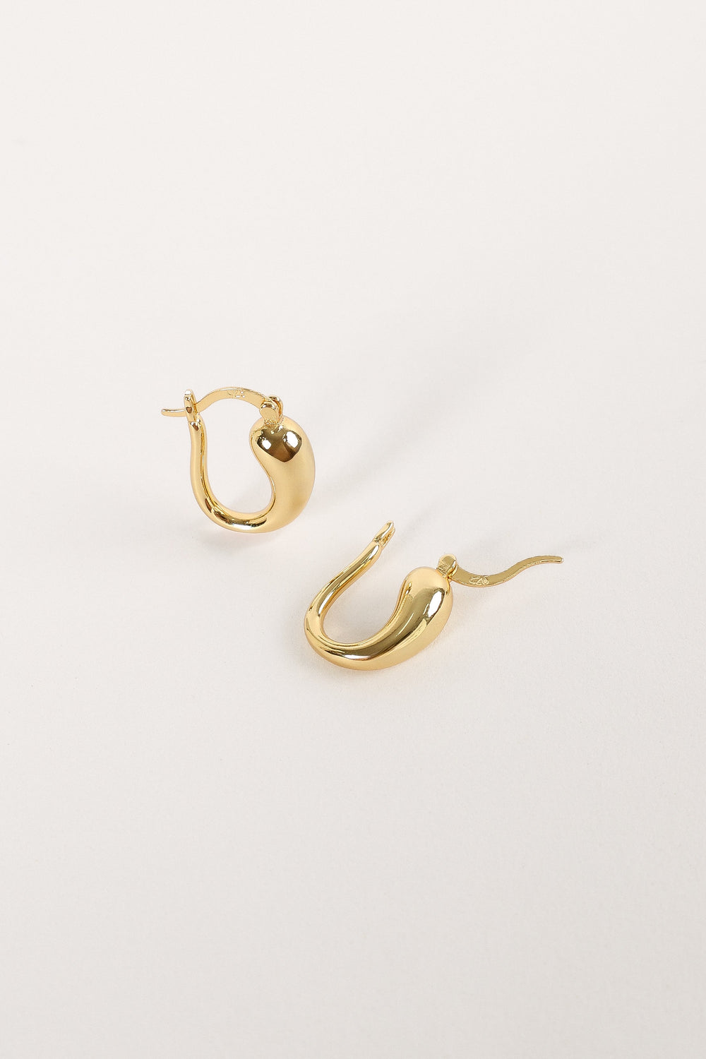 Petal and Pup USA ACCESSORIES Kristen Earrings - Gold One Size
