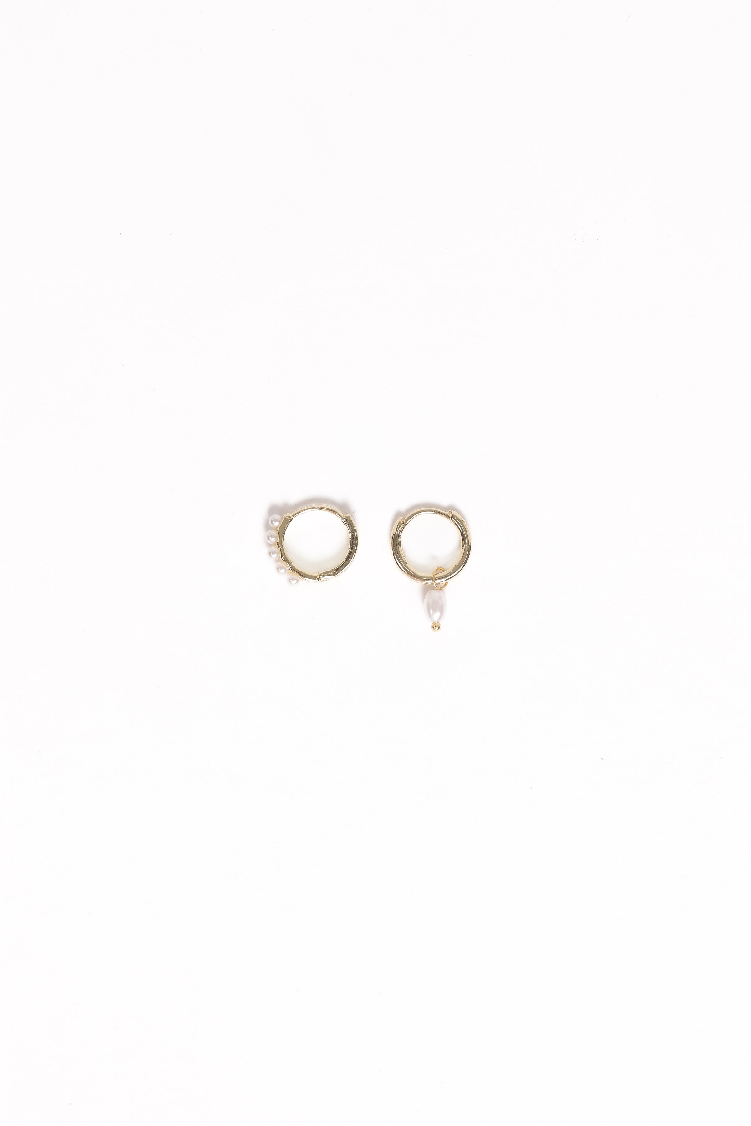 Petal and Pup USA ACCESSORIES Maracuja Earring Set - Gold/Pearl One Size