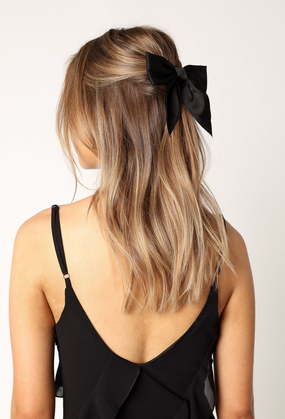 Petal and Pup USA ACCESSORIES Miranda Bow Hair Clip - Black One Size