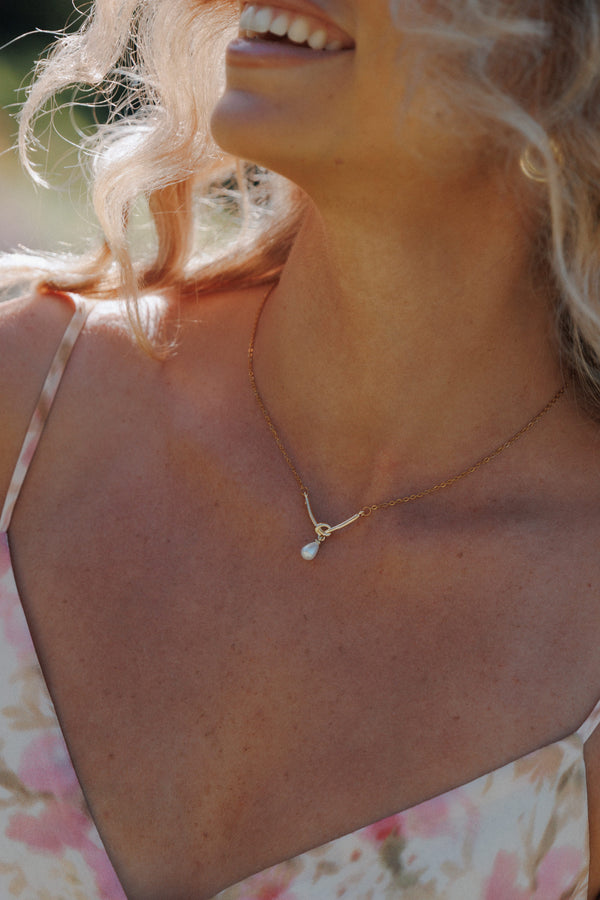 Petal and Pup USA ACCESSORIES Nusa Necklace - Gold/Pearl One Size