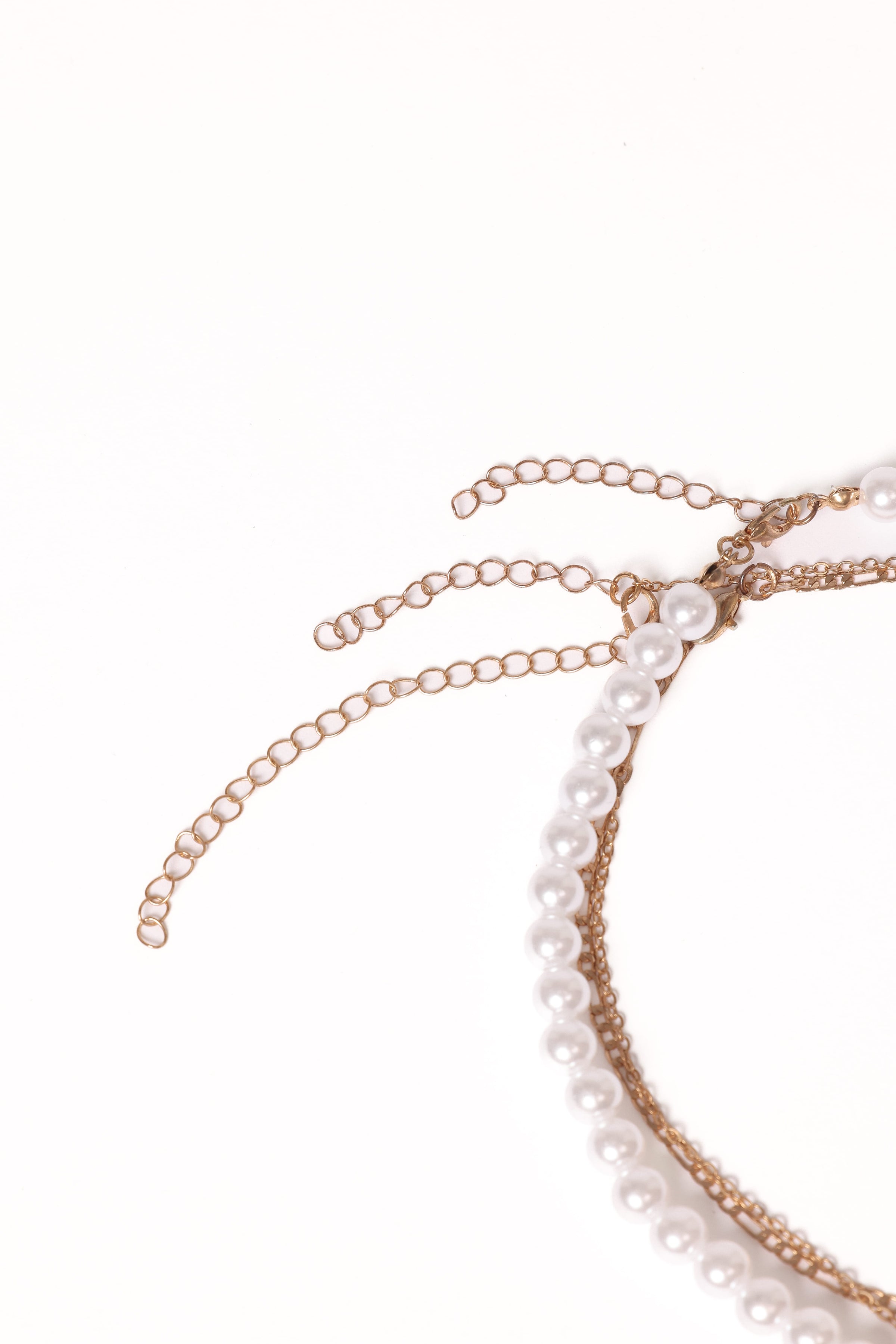 Petal and Pup USA ACCESSORIES Riviera Necklace - Gold/Pearl One Size