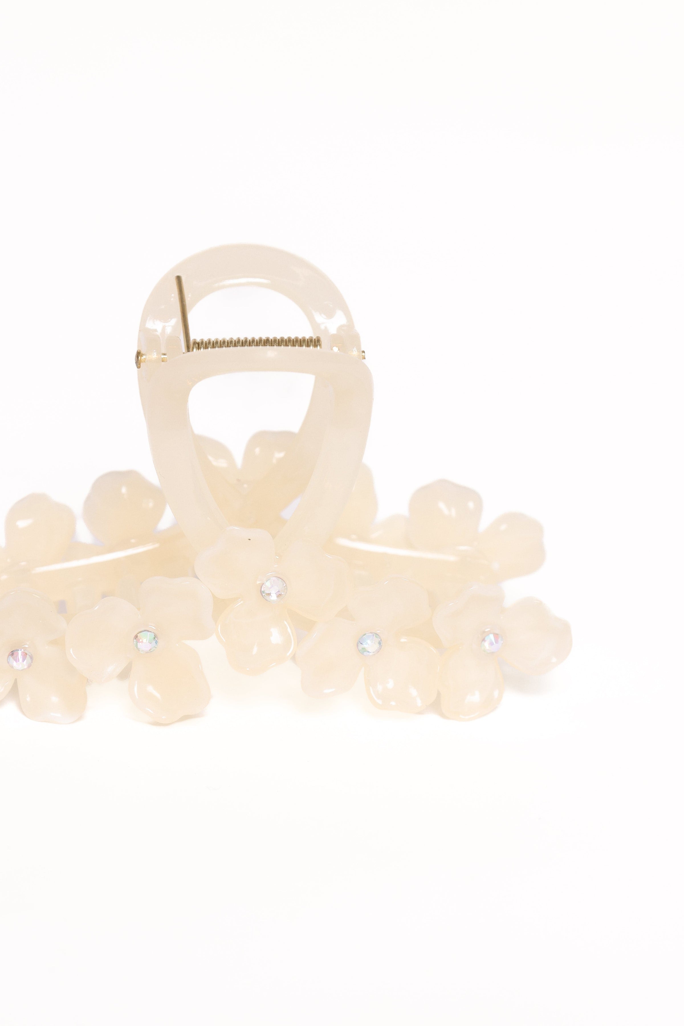 Petal and Pup USA ACCESSORIES Shiloh Flower Hair Clip - Cream One Size