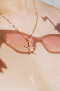 Petal and Pup USA ACCESSORIES Starfish Necklace - Gold One Size