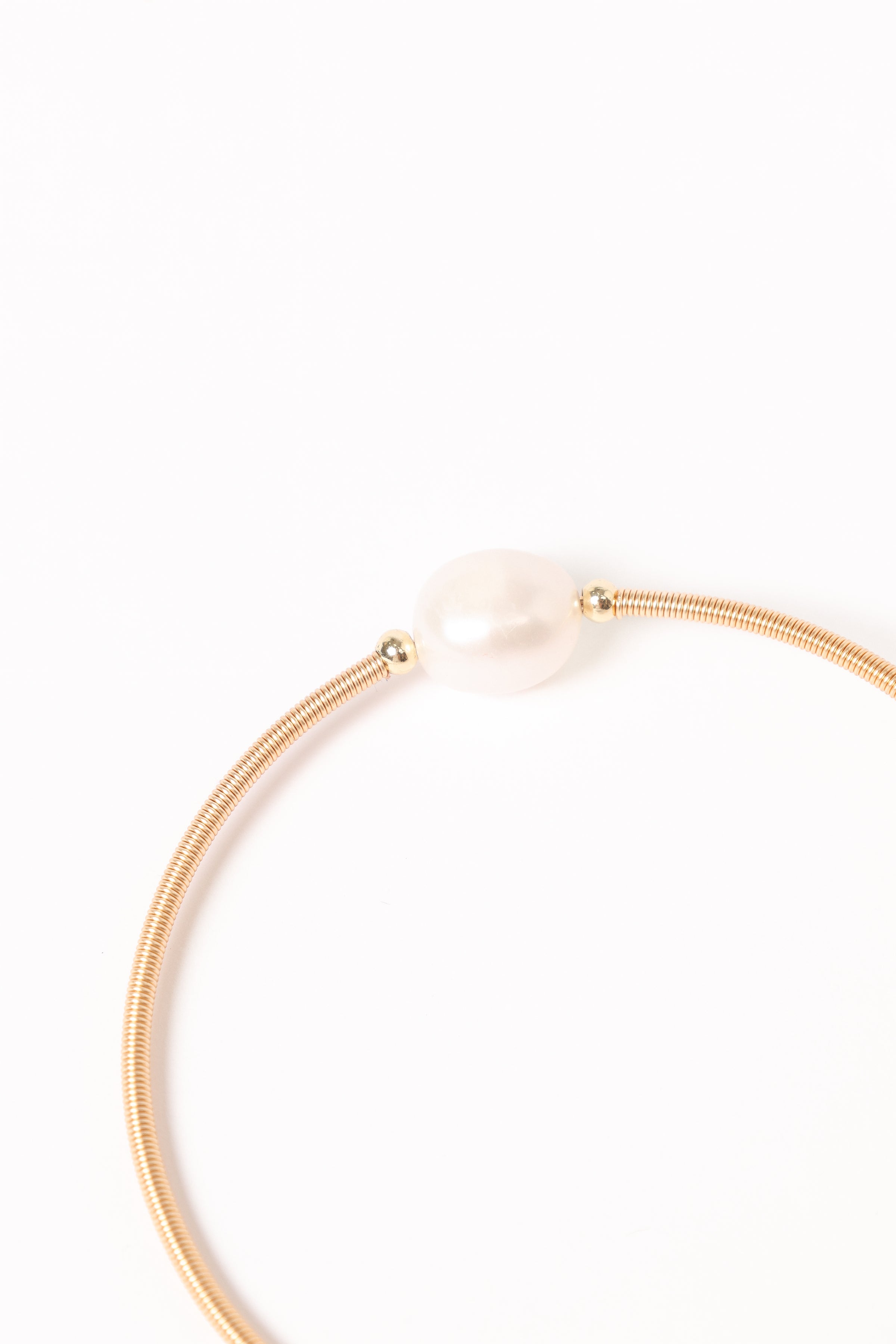 Petal and Pup USA ACCESSORIES Tilda Bracelet - Gold/Pearl One Size