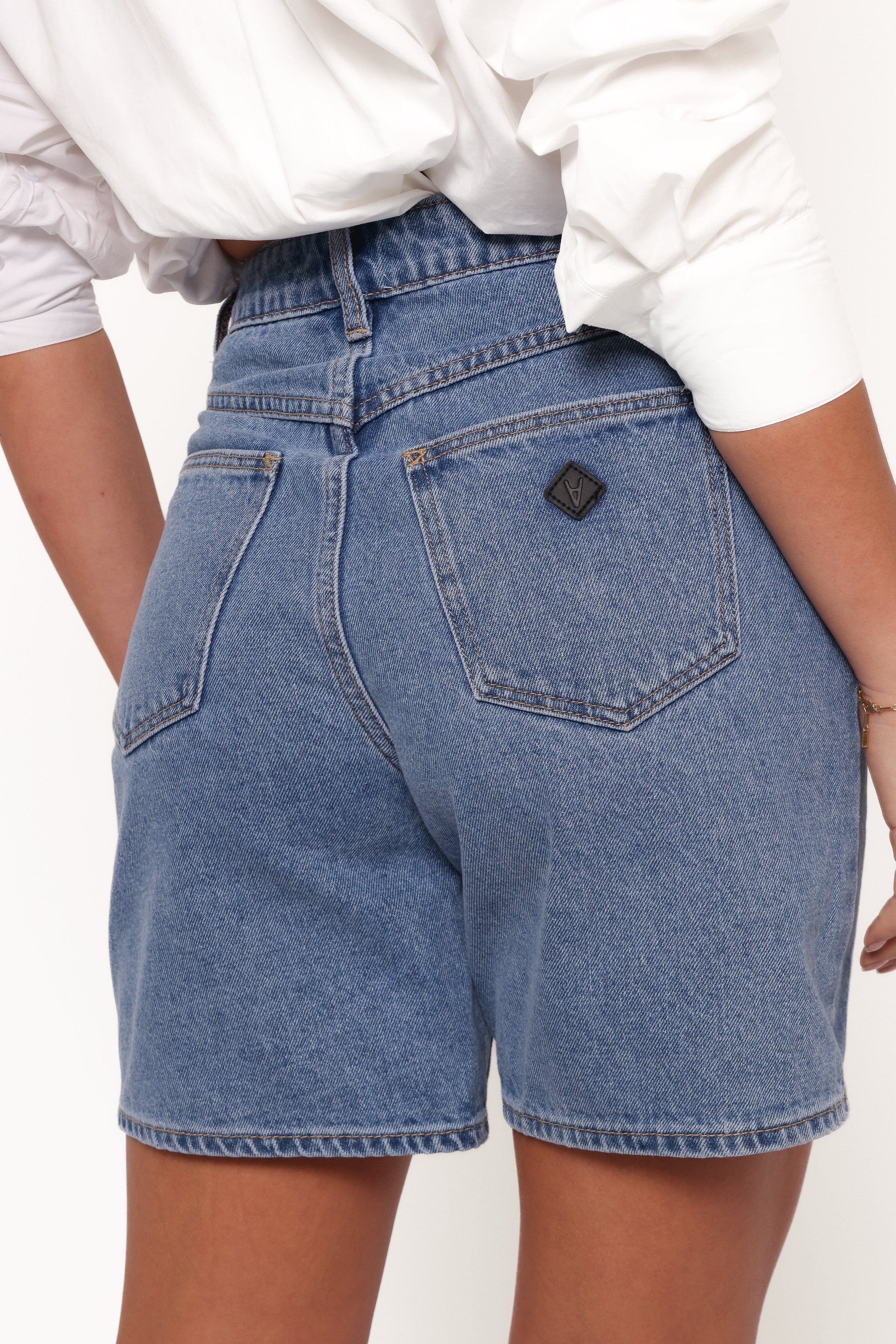 Petal and Pup USA BOTTOMS Abrand Carrie Shorts - Naomi