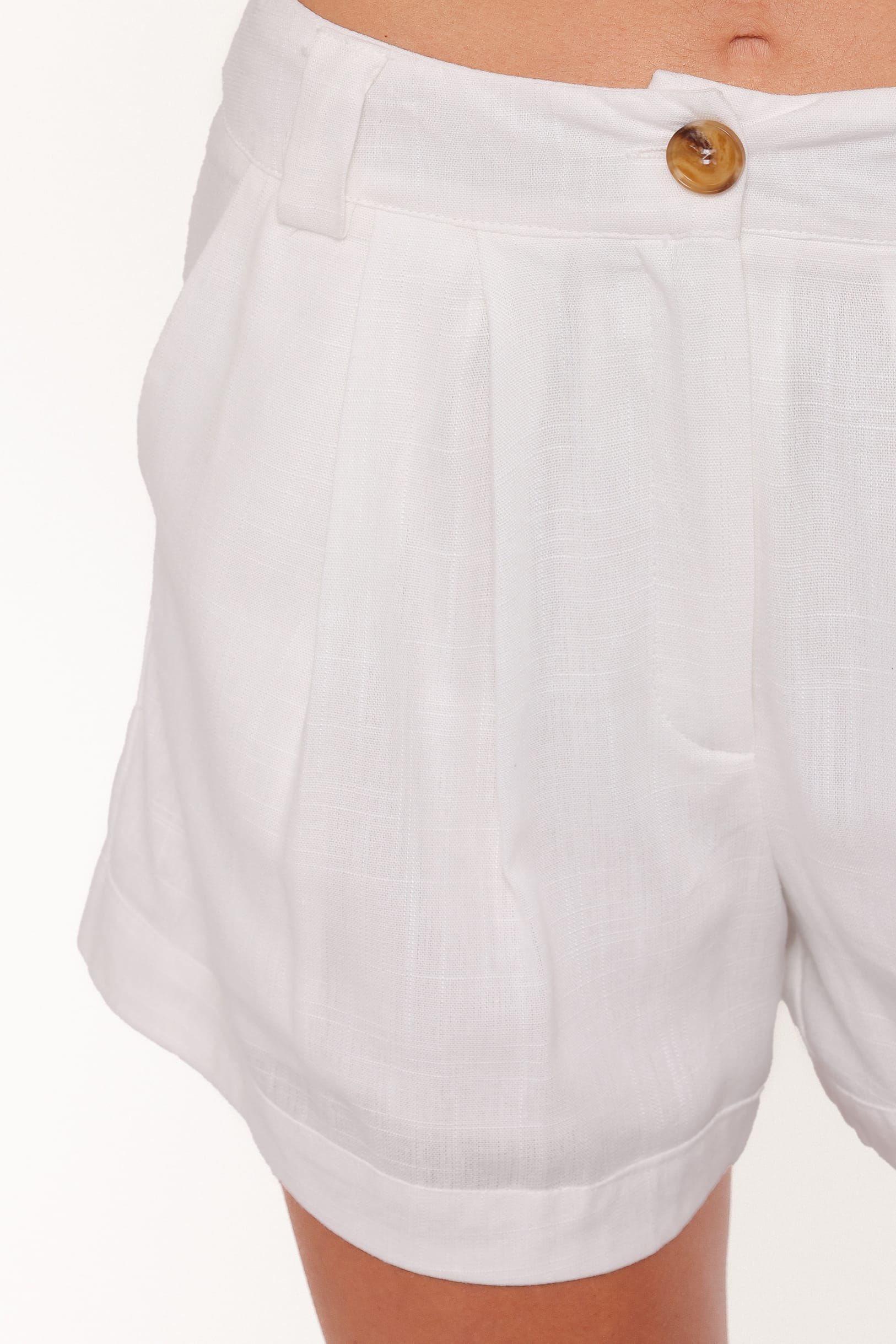 Petal and Pup USA BOTTOMS Elinor Cuffed Linen Short - Cream