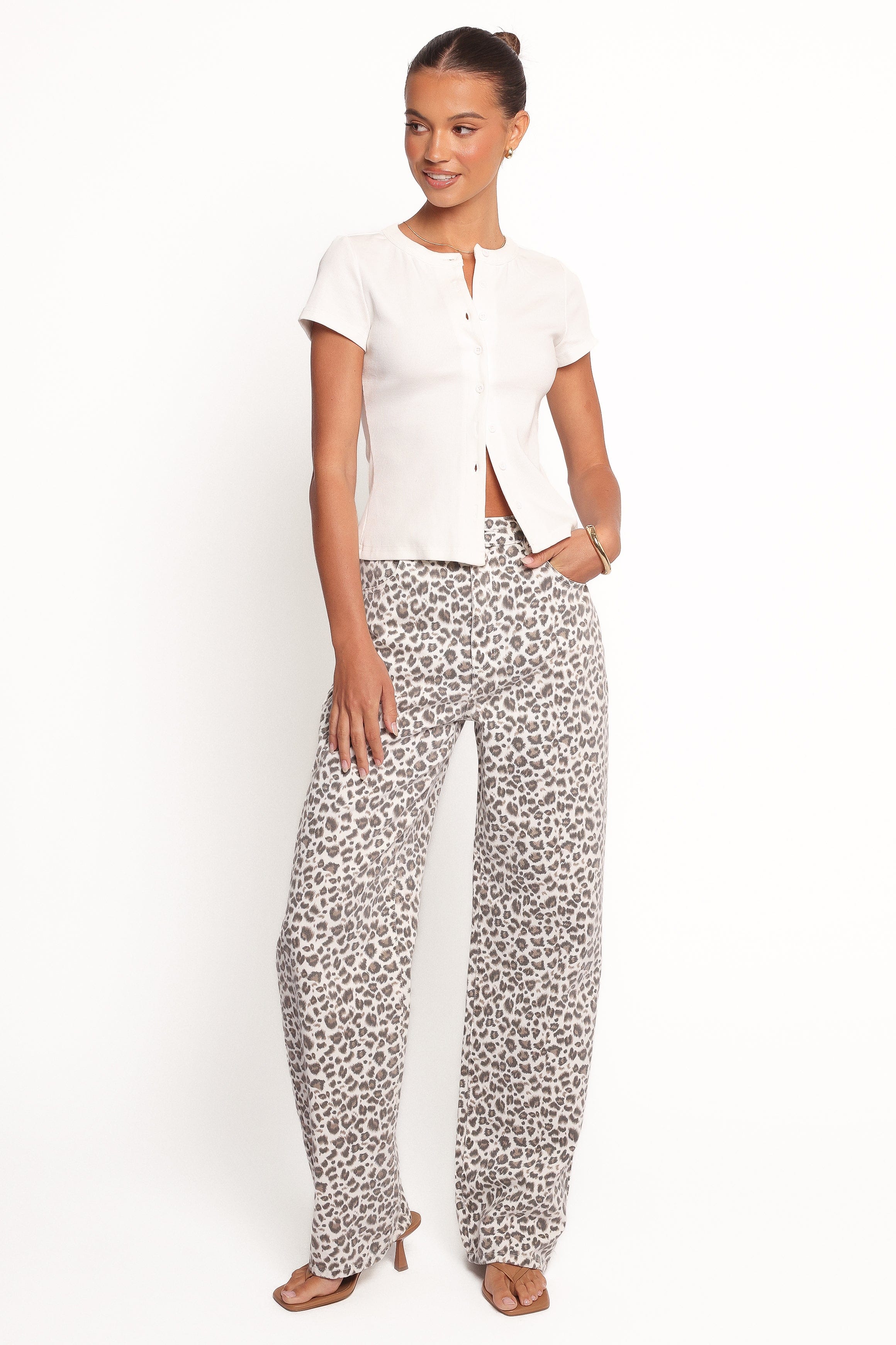 Petal and Pup USA BOTTOMS Leila Printed Wide Leg Jean - Leopard (Hold for Rack)