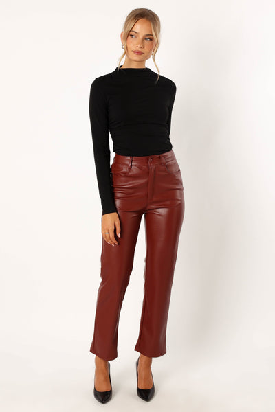 Faux leather leggings – Emerald Laine Boutique