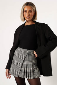 Petal and Pup USA BOTTOMS Natasha Mini Skort - Black/White