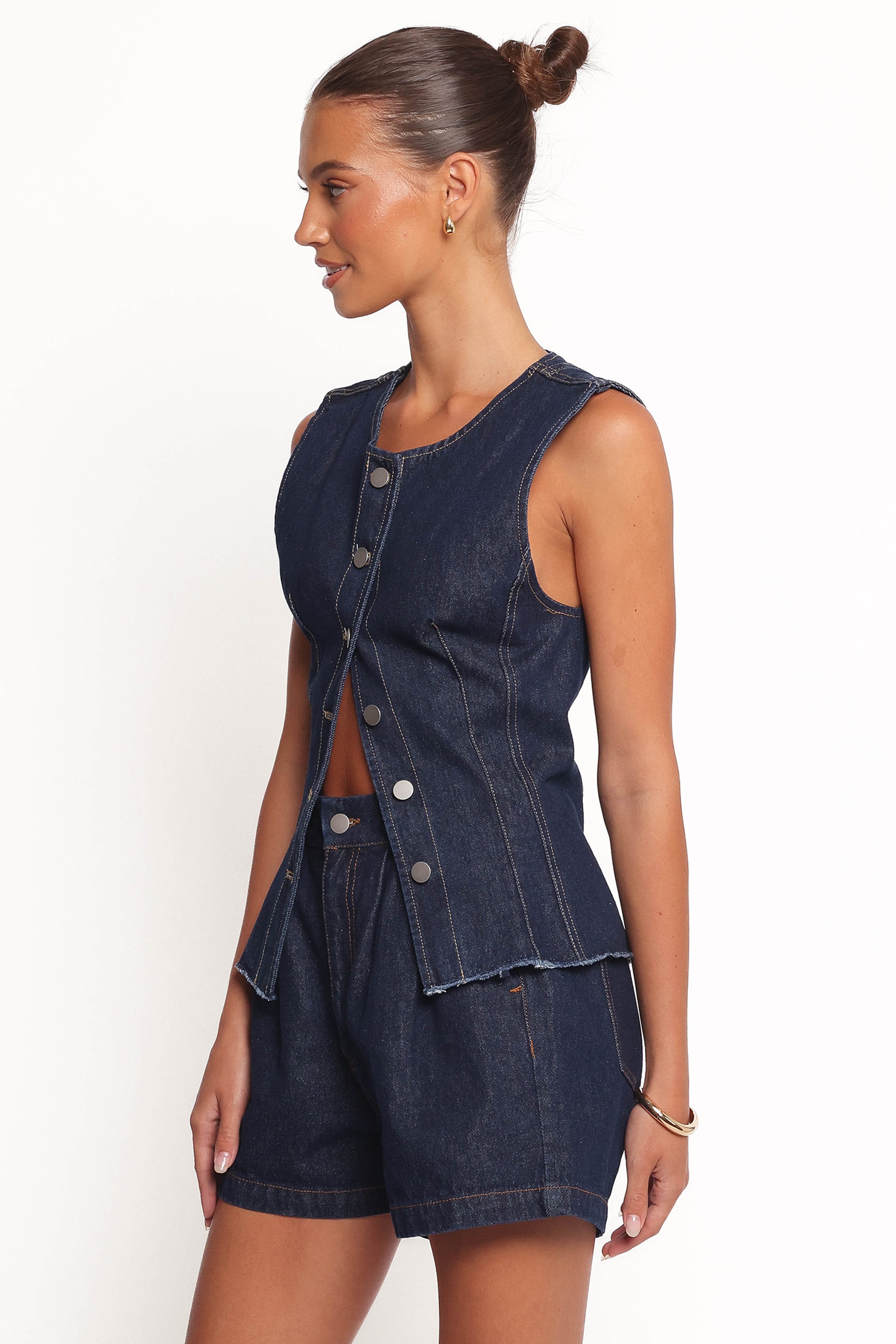 Petal and Pup USA BOTTOMS Nylah Pleated Denim Short - Mid Denim (Hold for Rack)