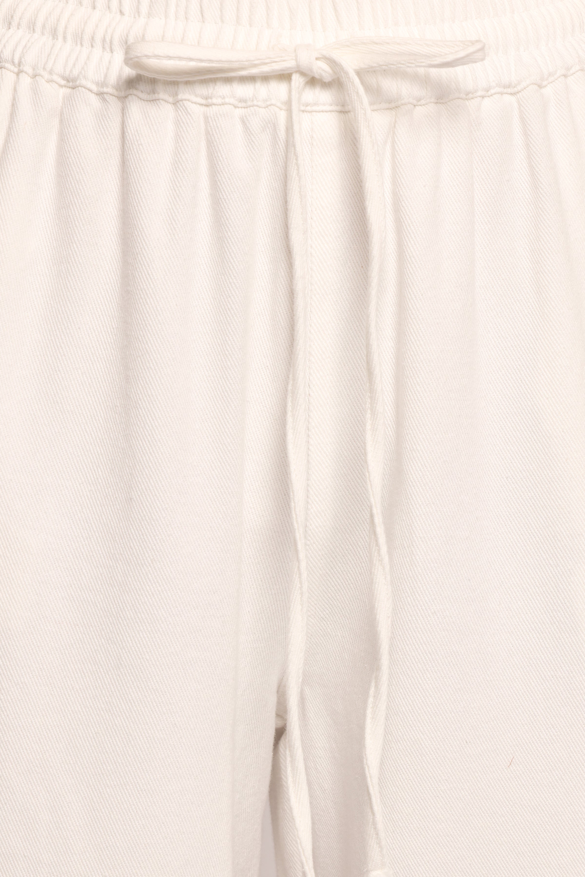 Petal and Pup USA BOTTOMS Odelia Denim Pant - Off White