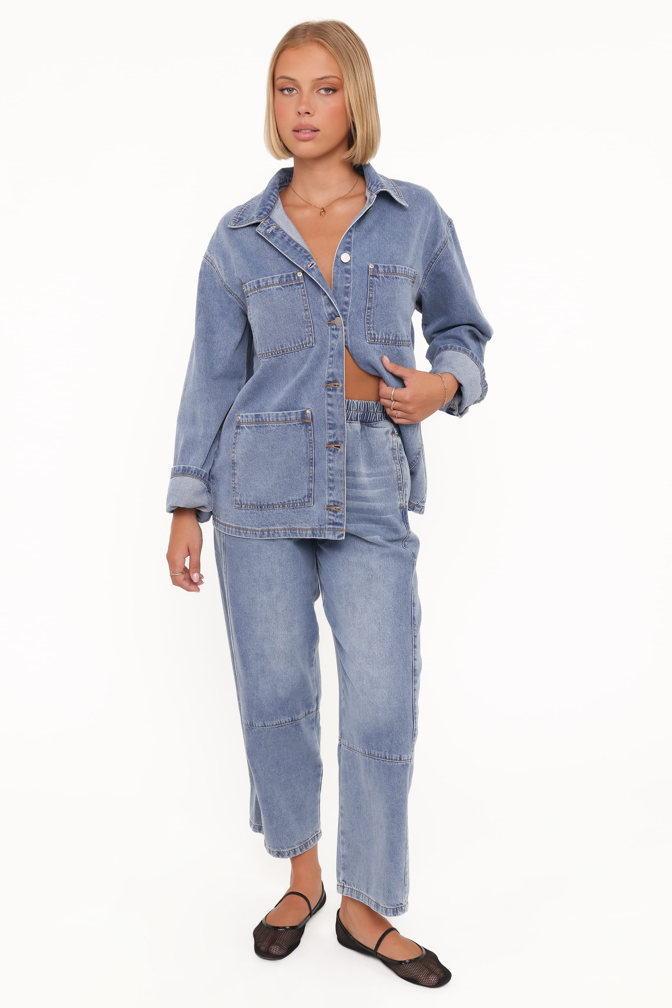 Sophie Cropped Barrel Jean - Medium Wash | Petal & Pup USA