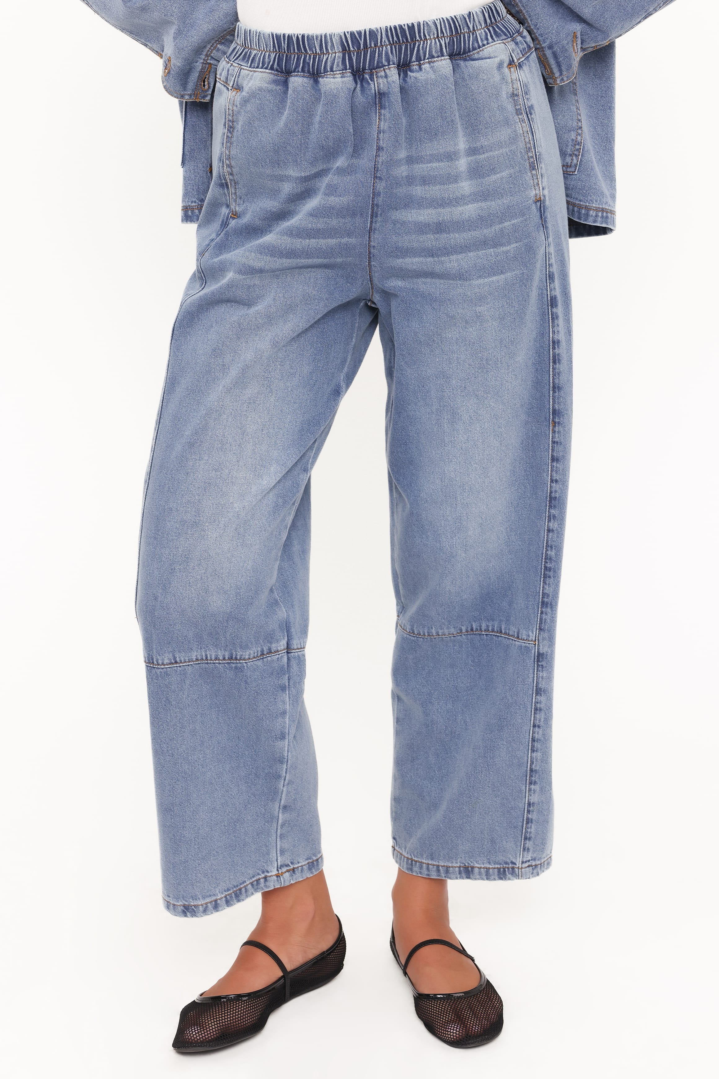 Sophie Cropped Barrel Jean - Medium Wash | Petal & Pup USA